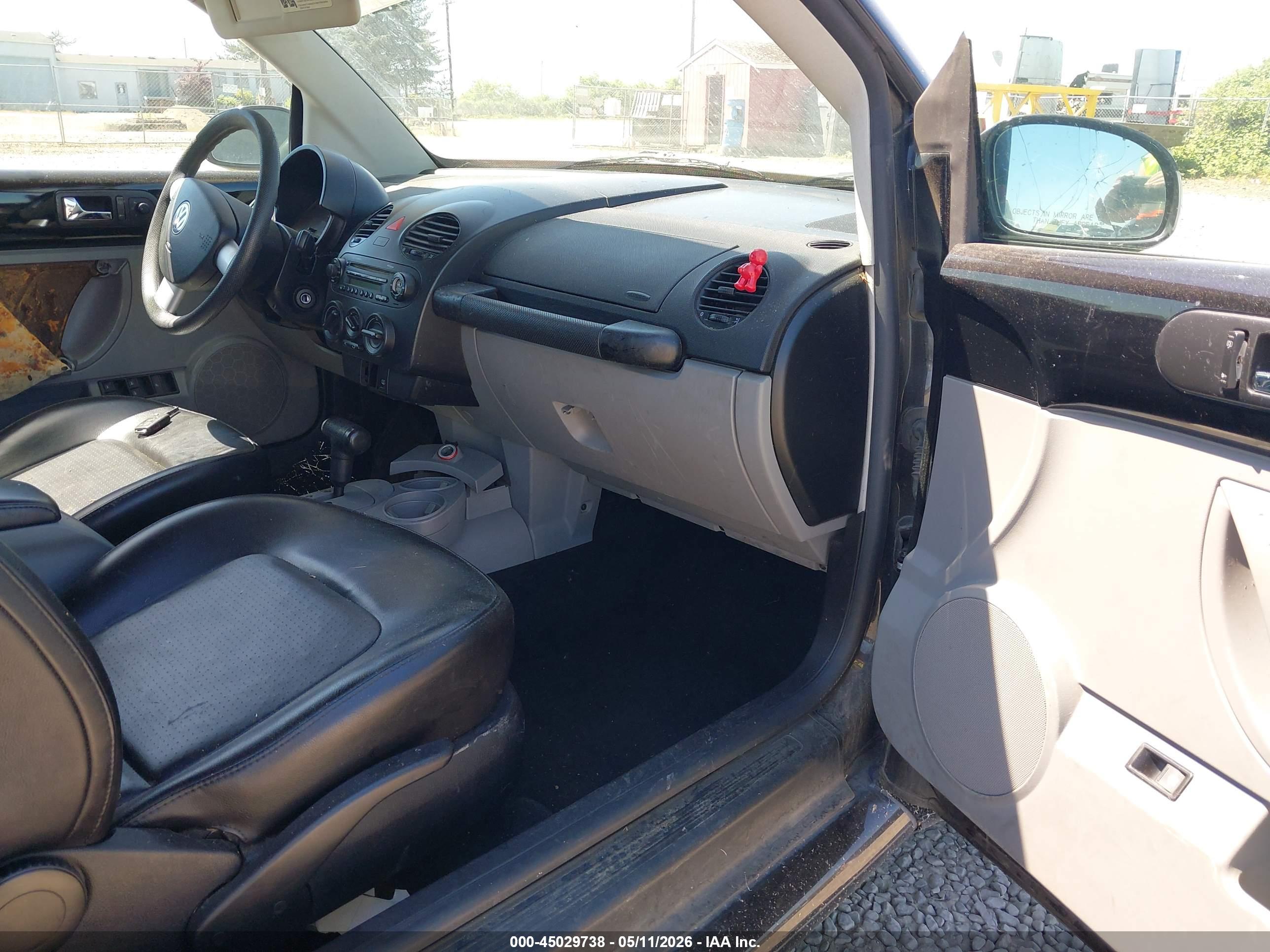 VOLKSWAGEN NEW image 5