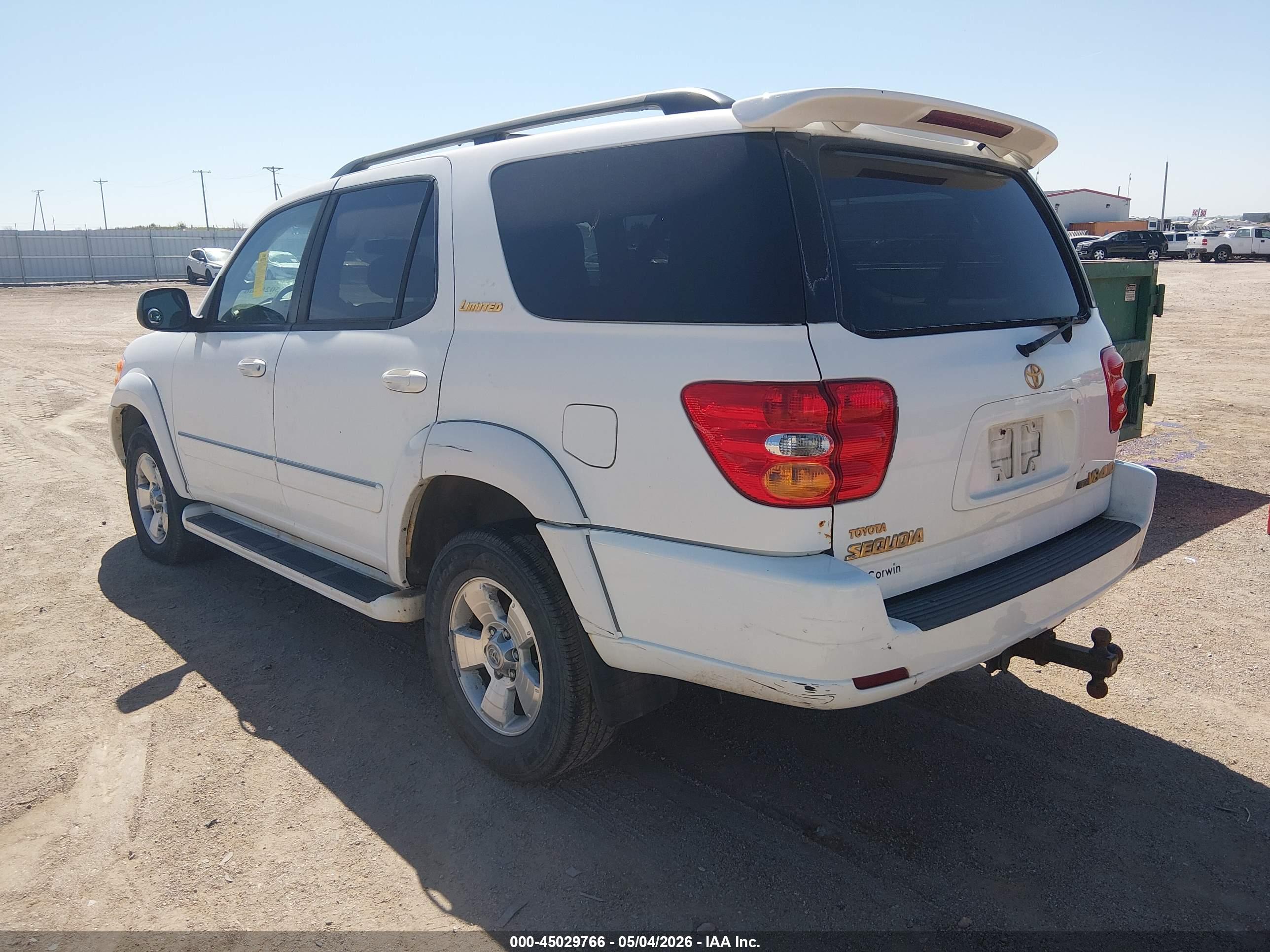 TOYOTA SEQUOIA image 3