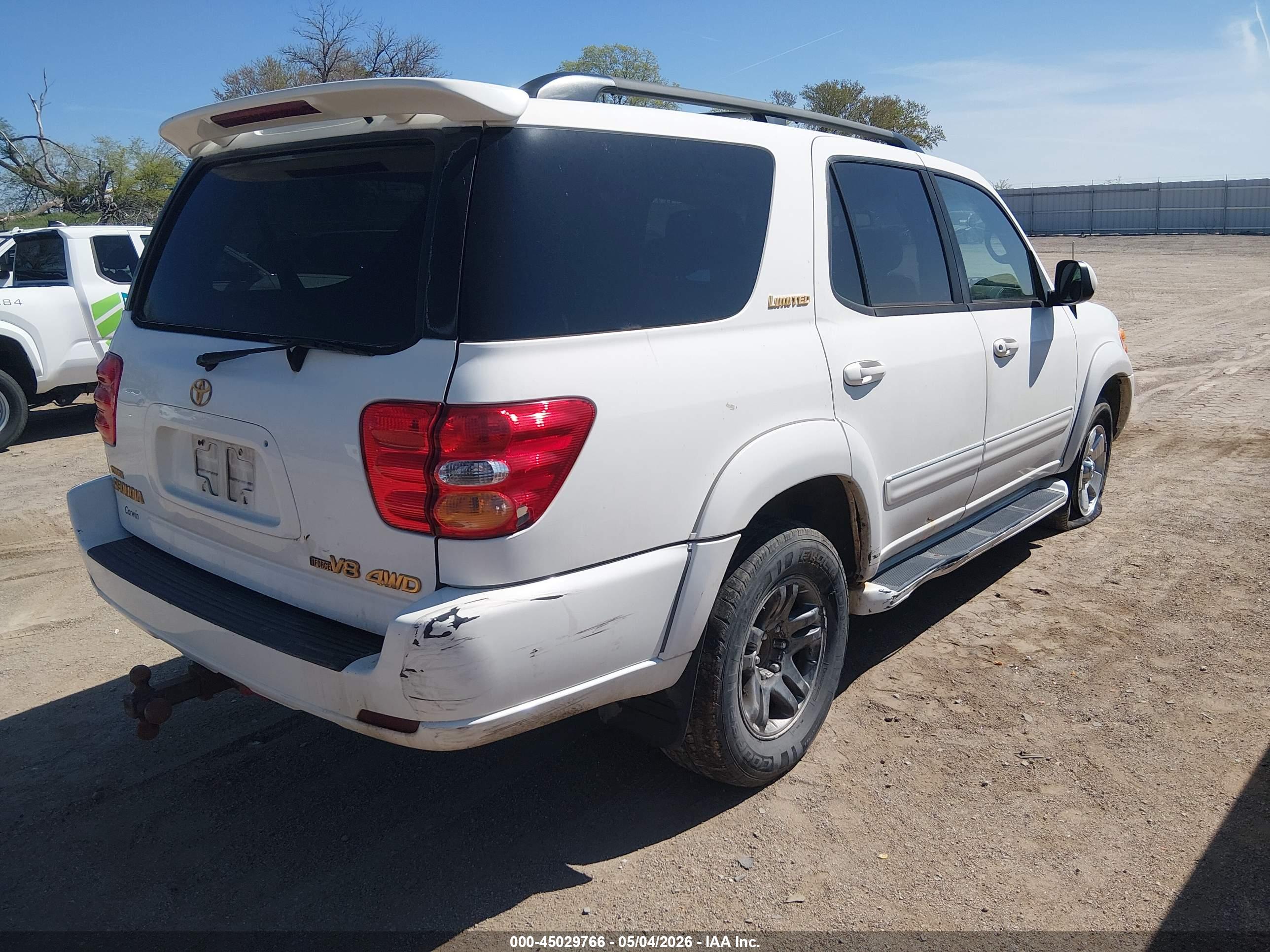 TOYOTA SEQUOIA image 4