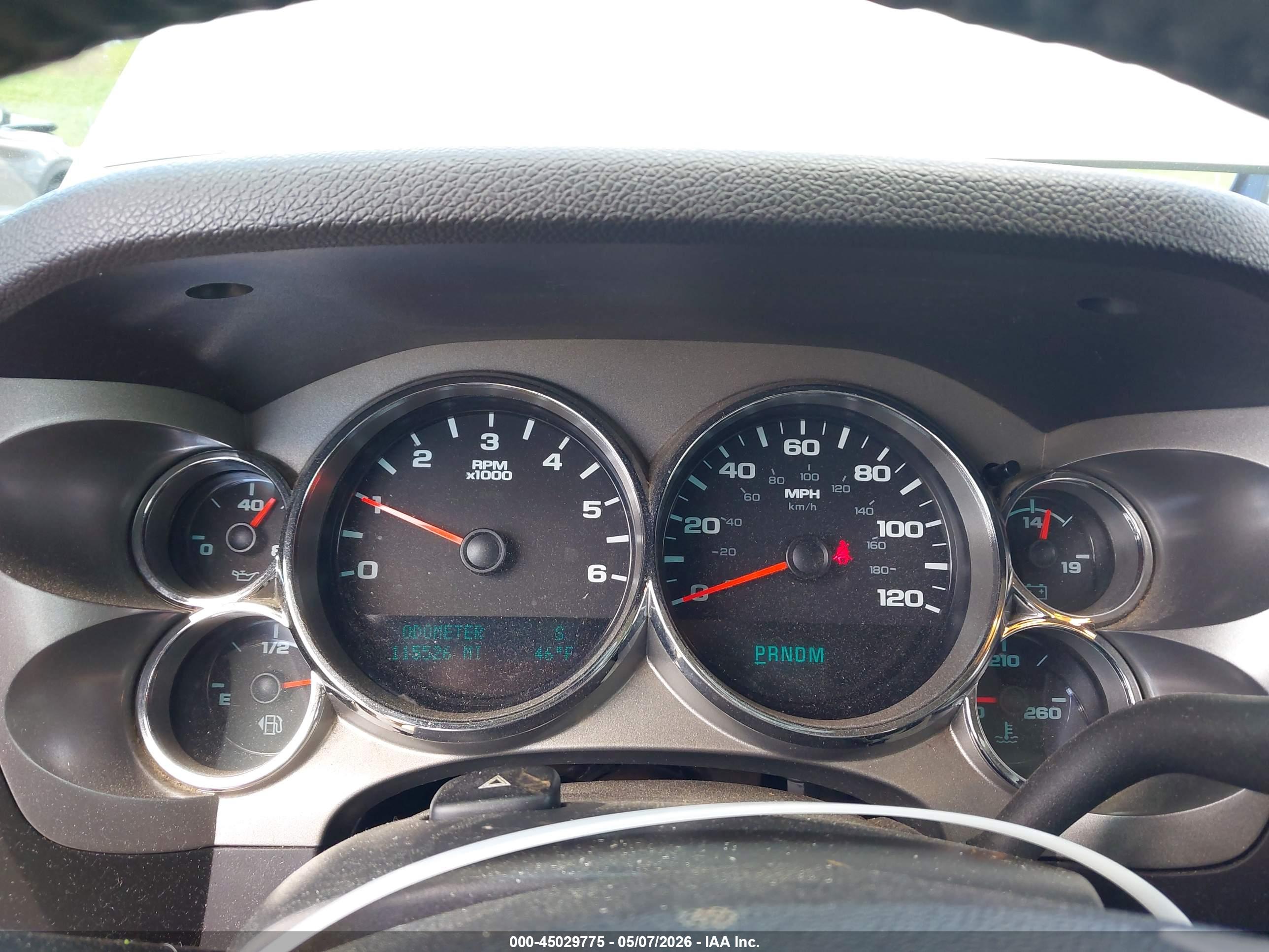 CHEVROLET SILVERADO image 7