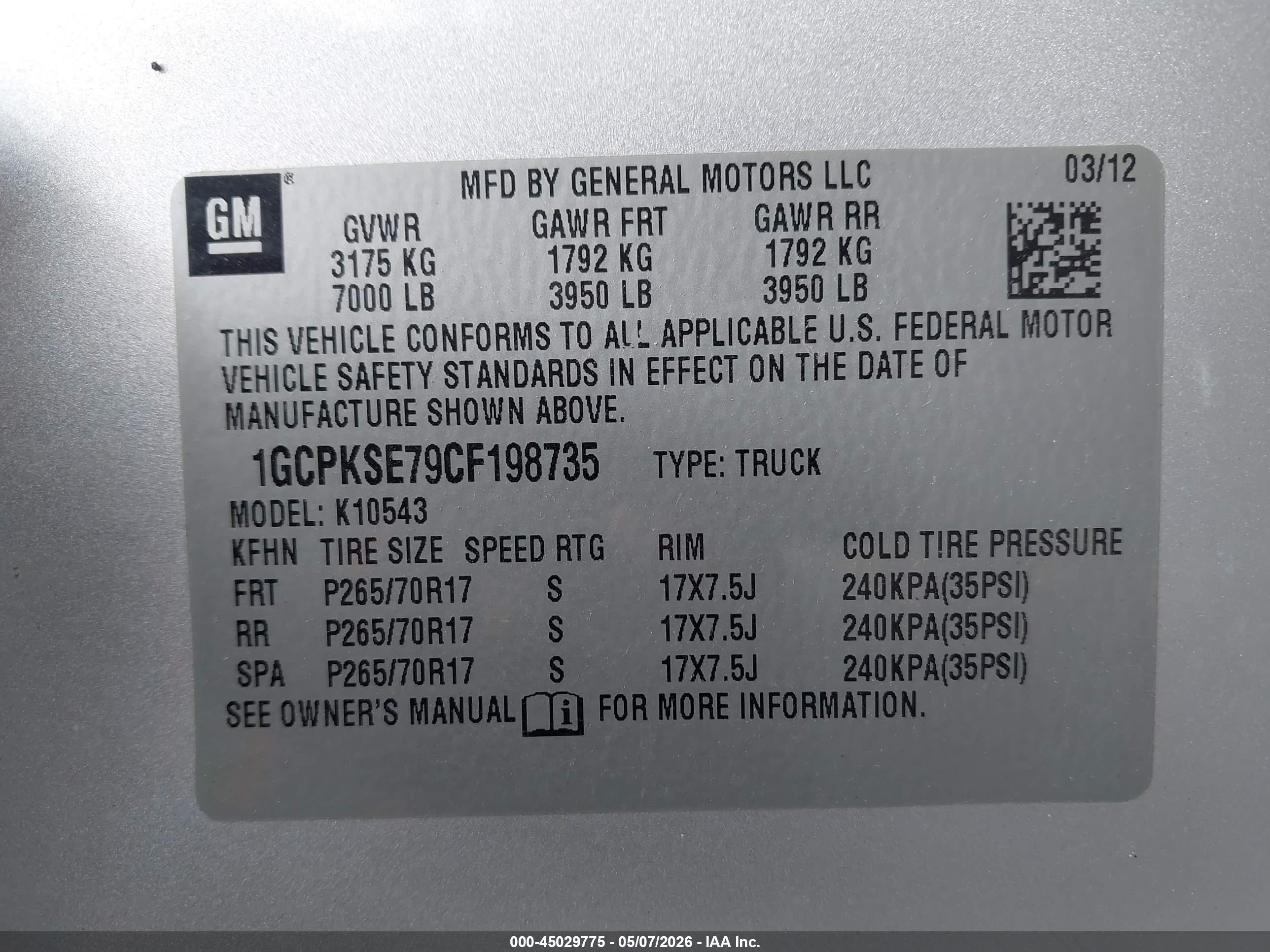 CHEVROLET SILVERADO image 9