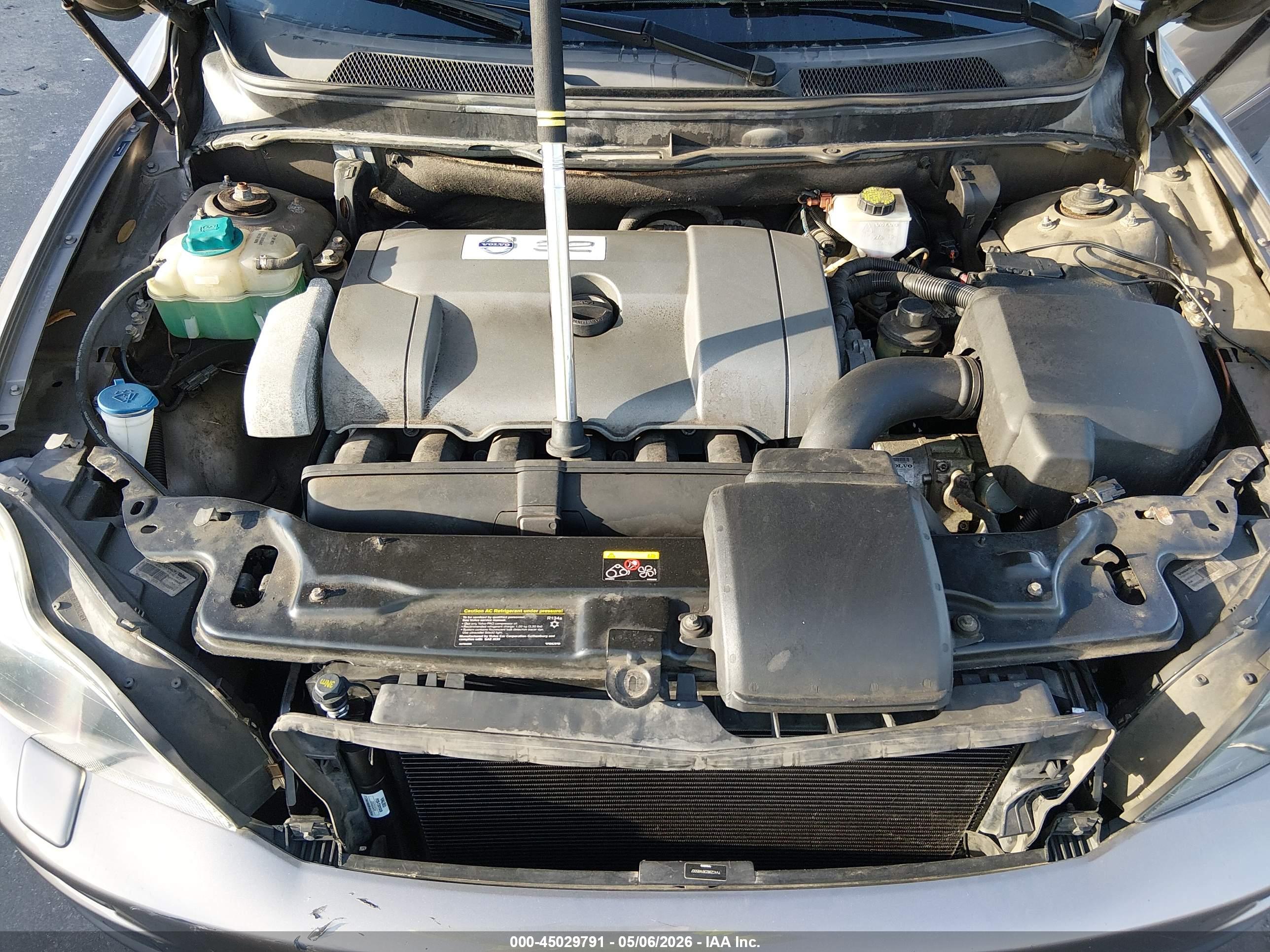 VOLVO XC90 image 10