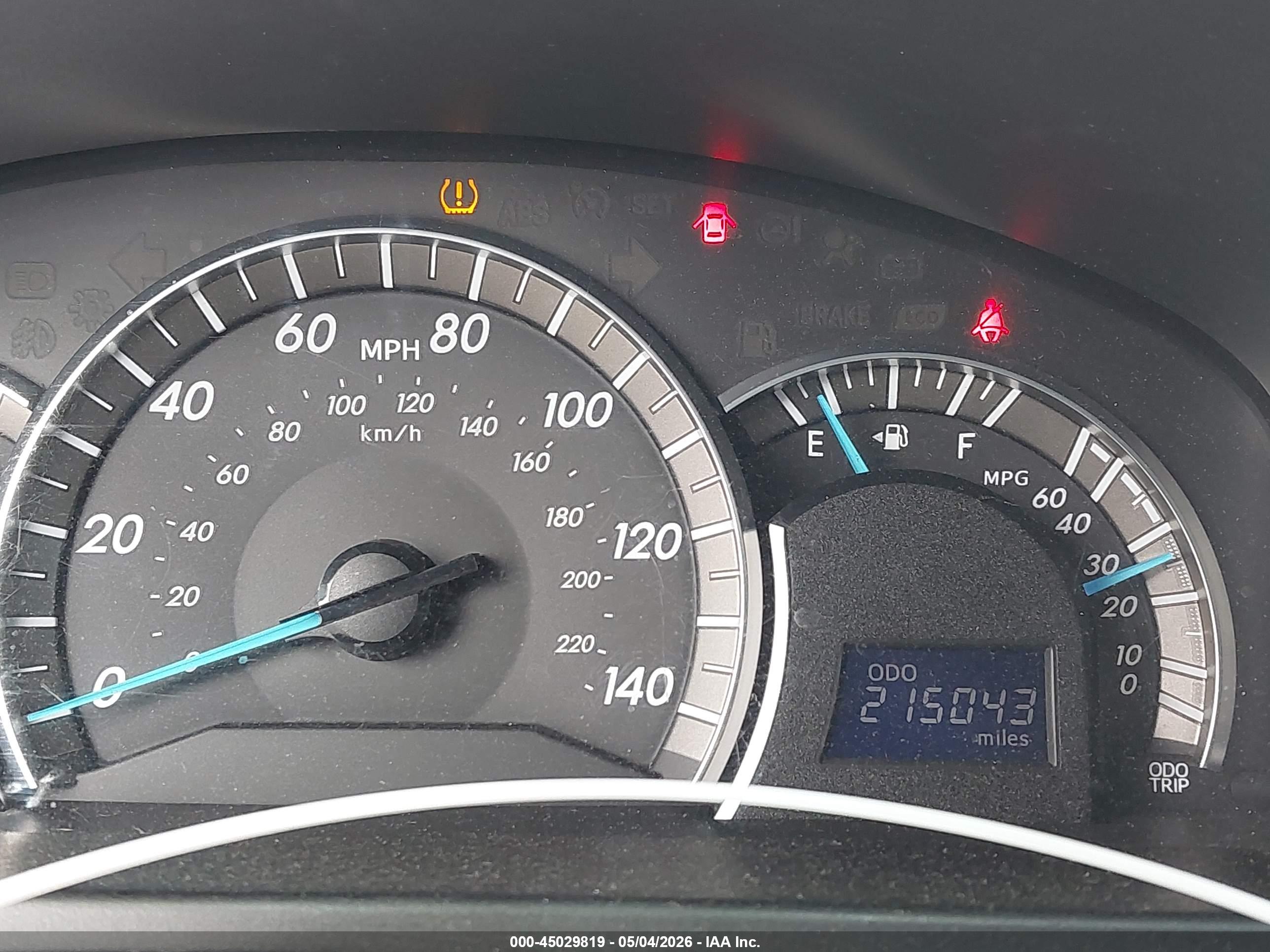 TOYOTA CAMRY image 7