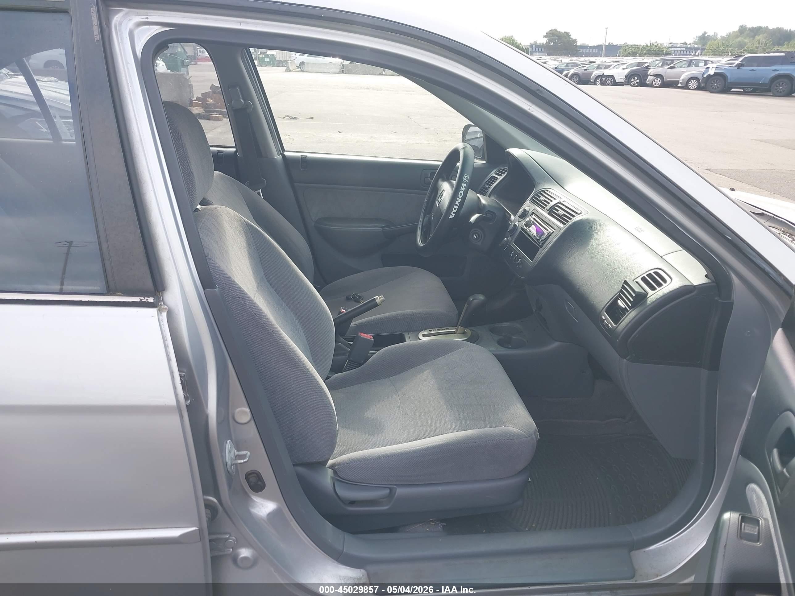 HONDA CIVIC image 5