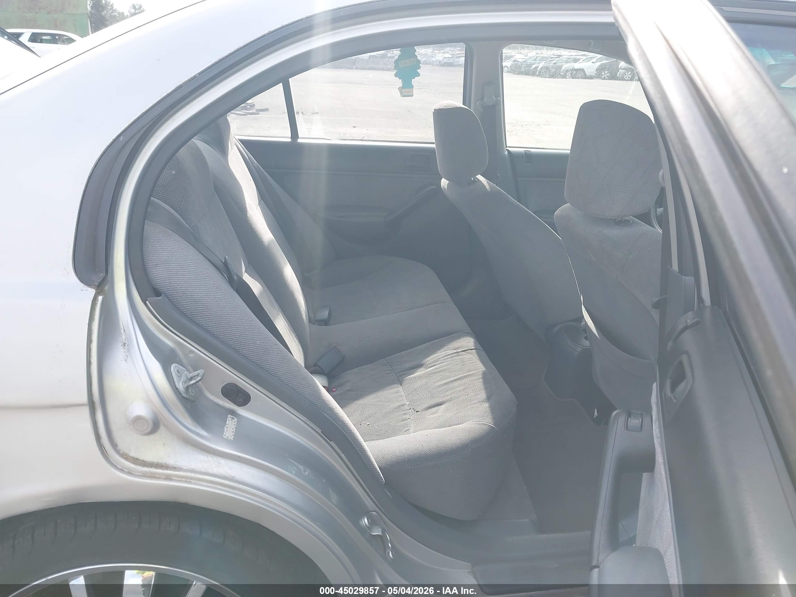HONDA CIVIC image 8