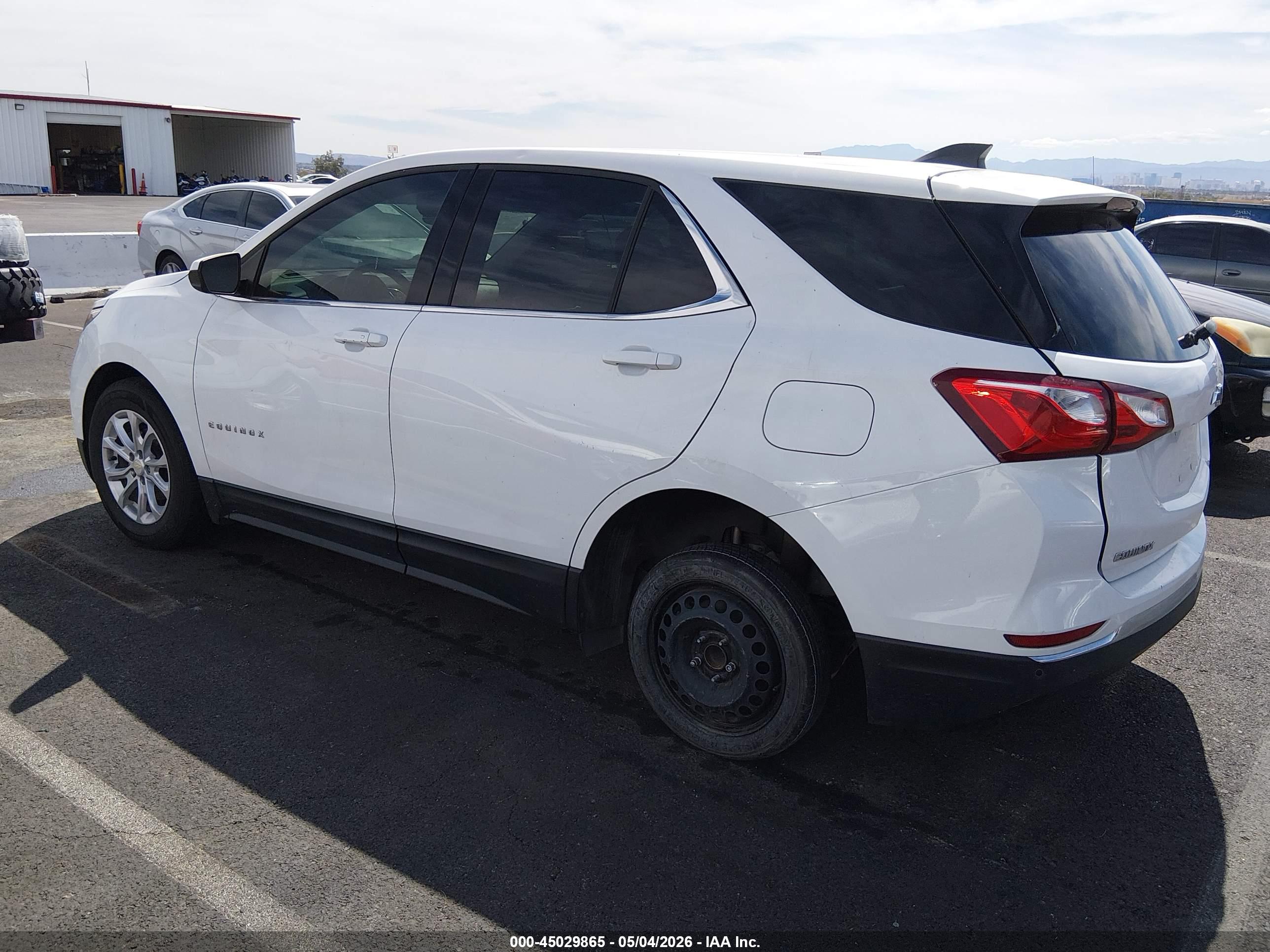 CHEVROLET EQUINOX image 3