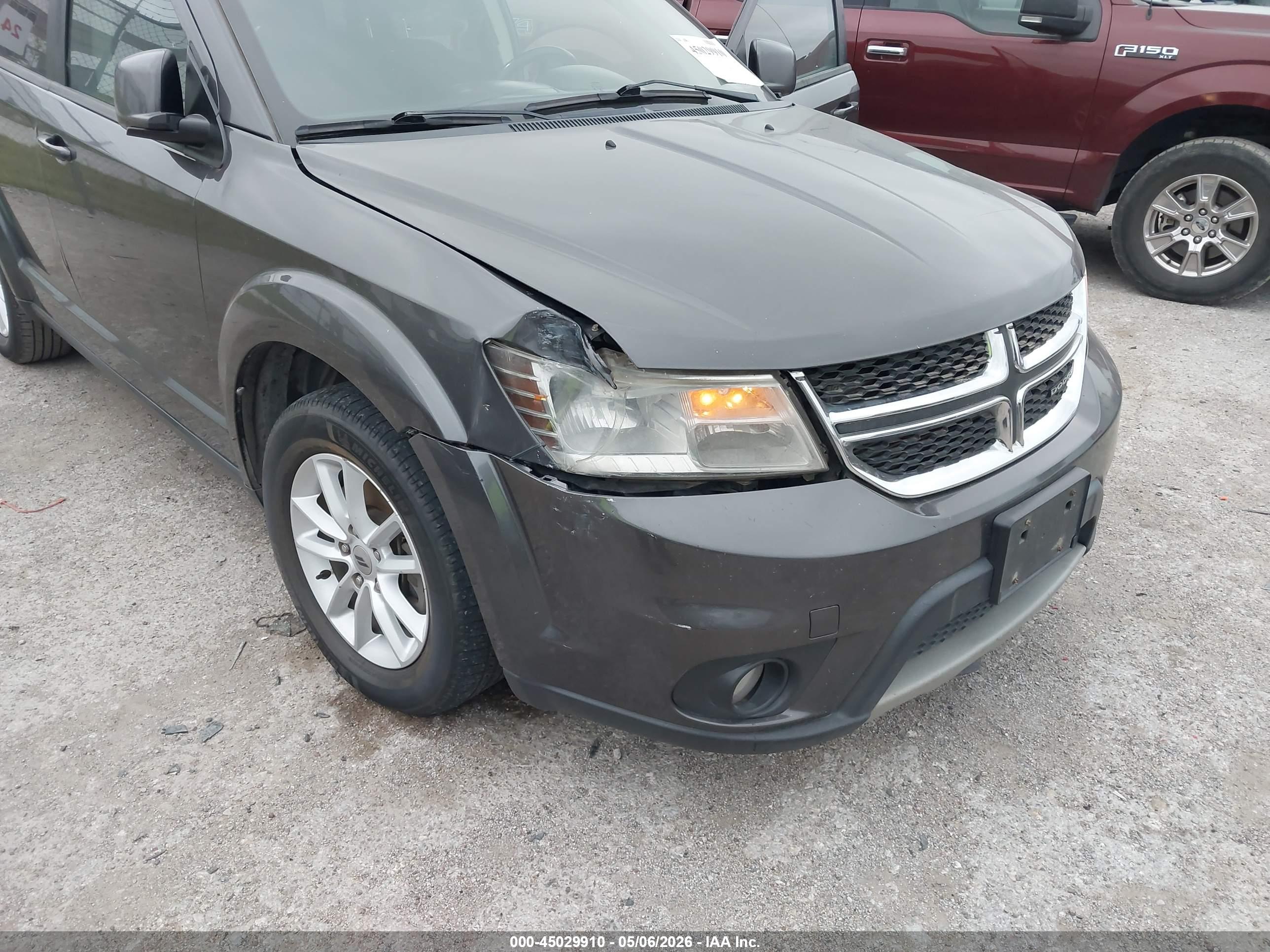 DODGE JOURNEY image 6