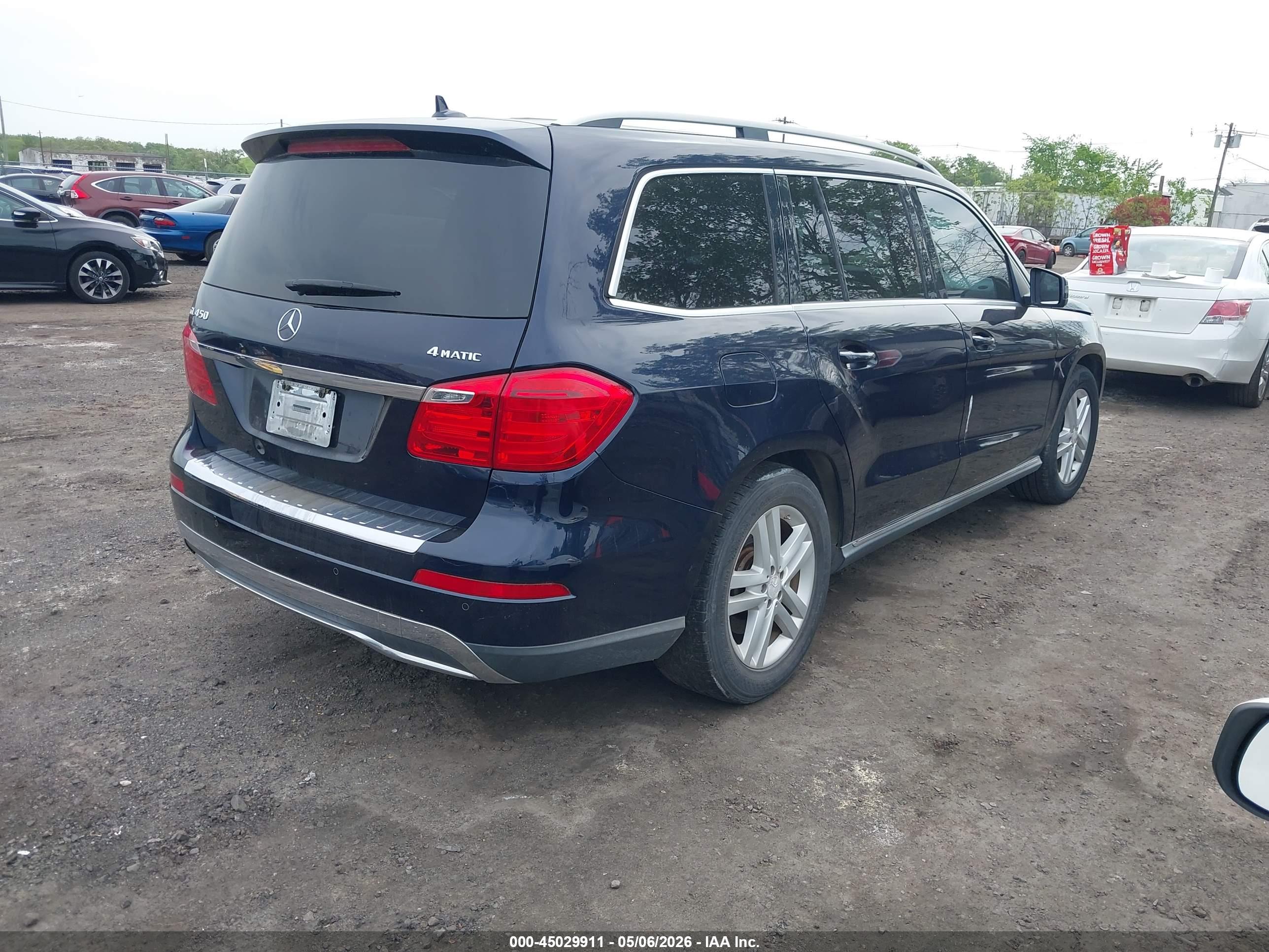 MERCEDES-BENZ GL image 4