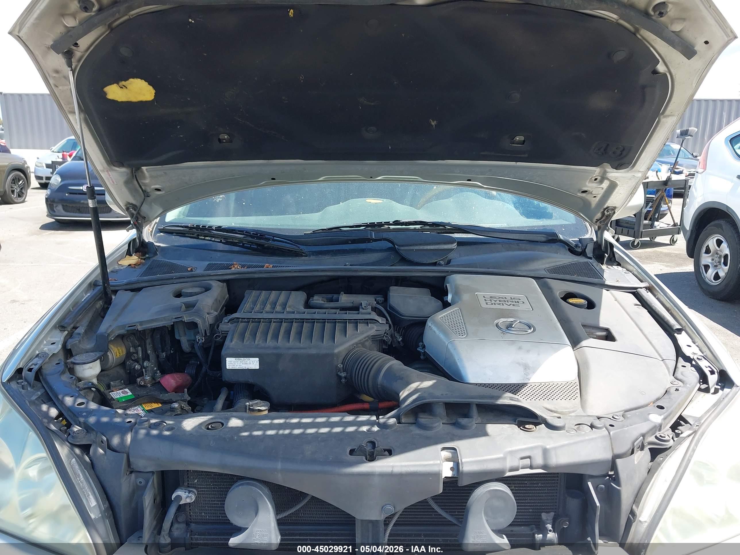 LEXUS RX image 10