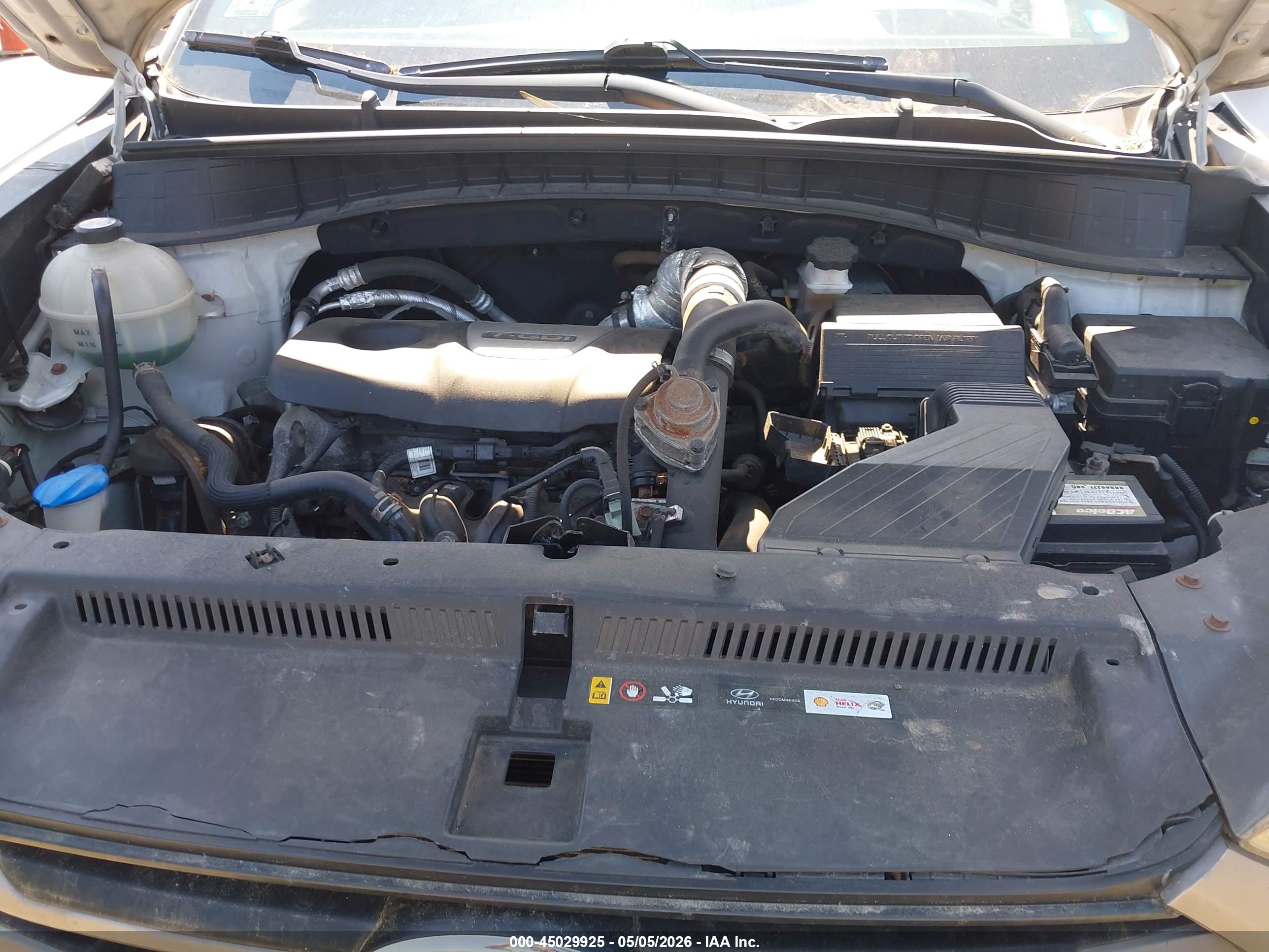 HYUNDAI TUCSON image 10