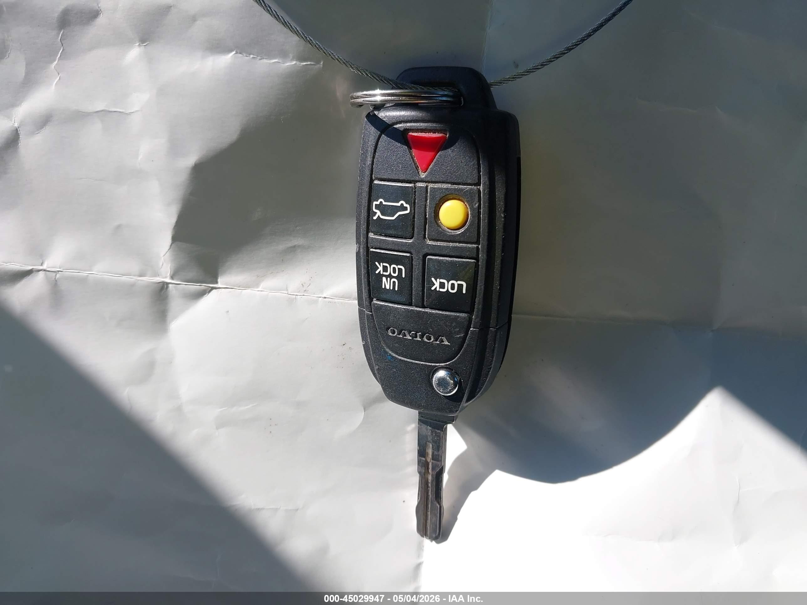 VOLVO XC90 image 11