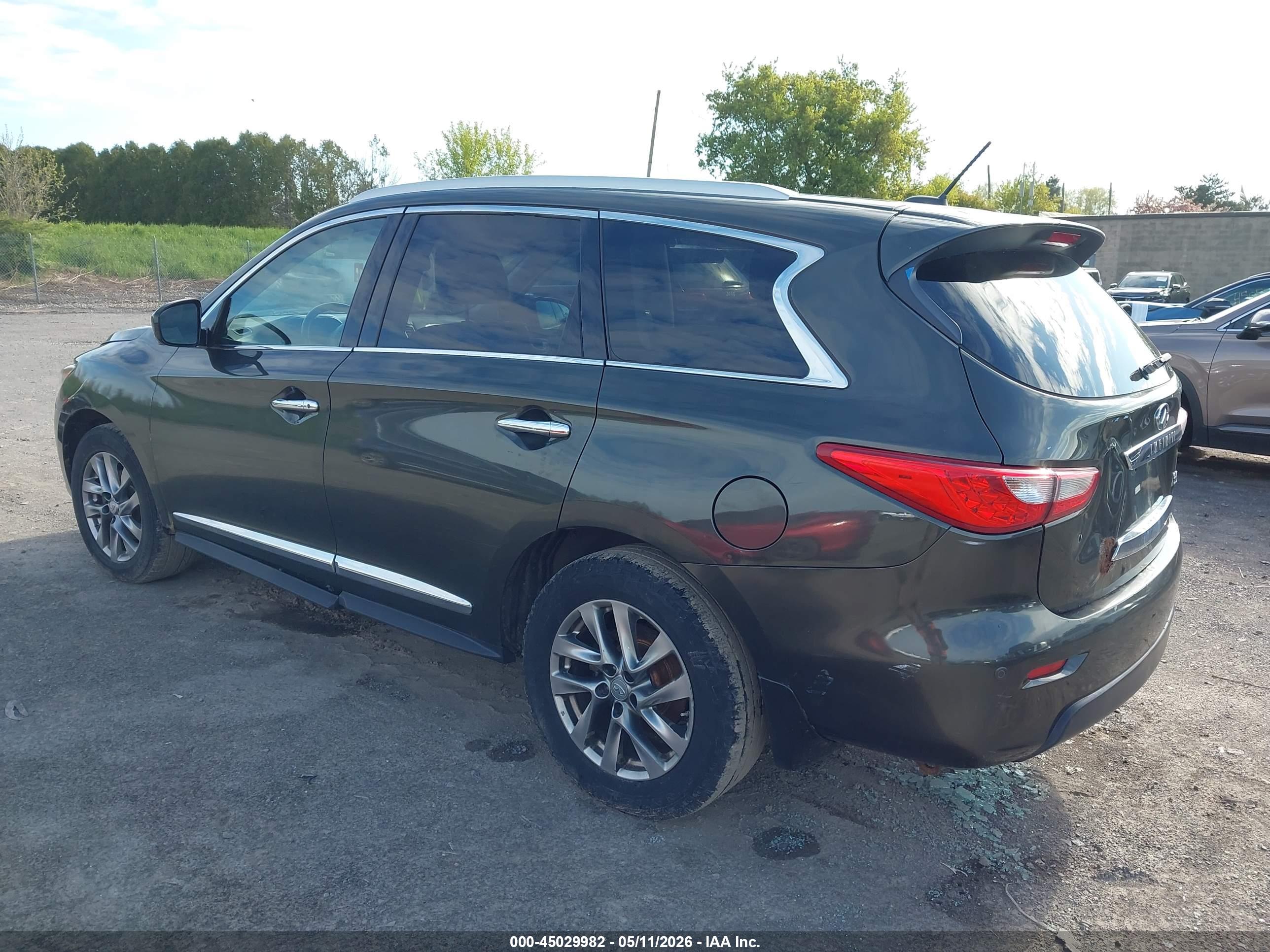 INFINITI JX35 image 3