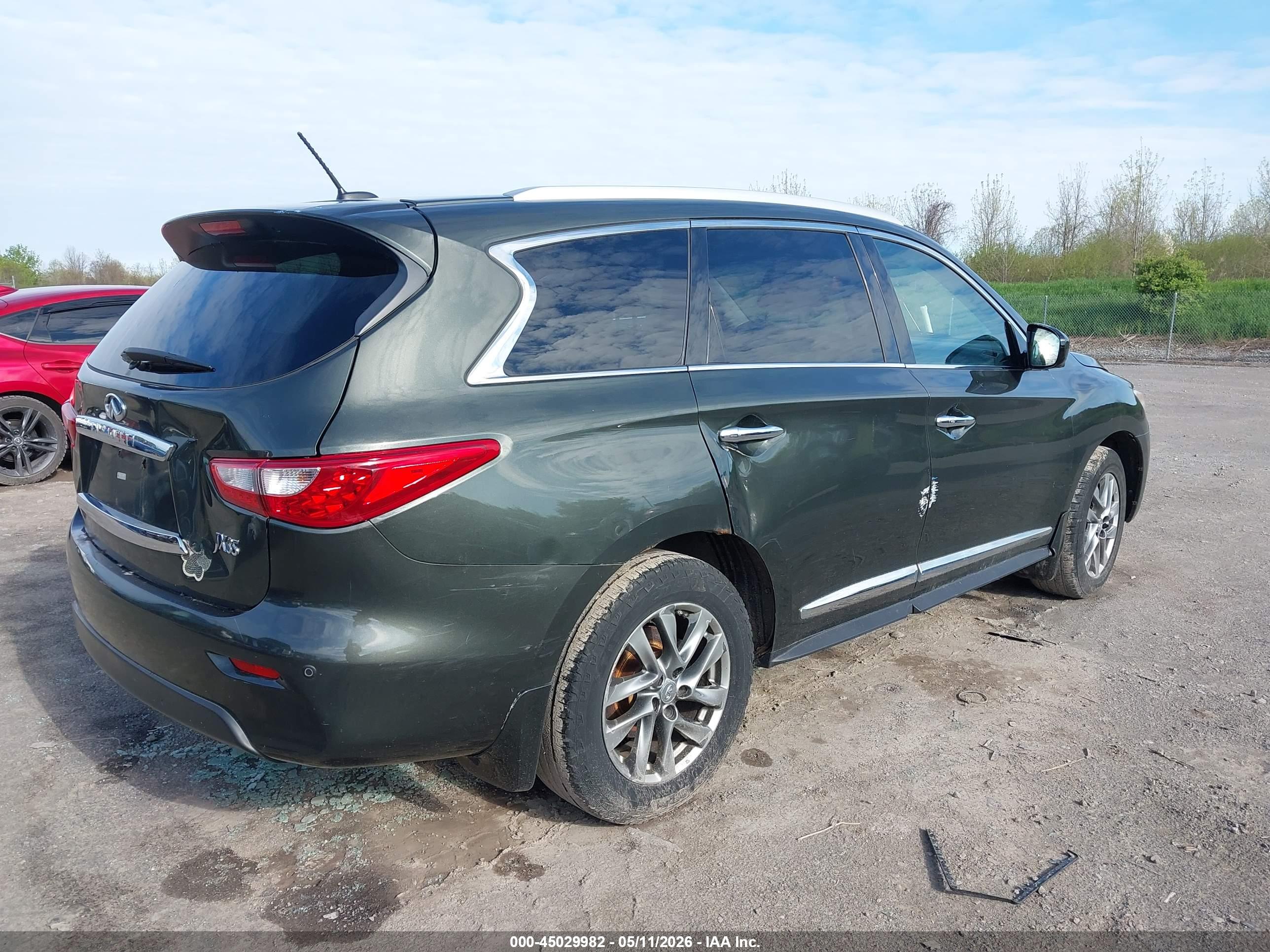 INFINITI JX35 image 4