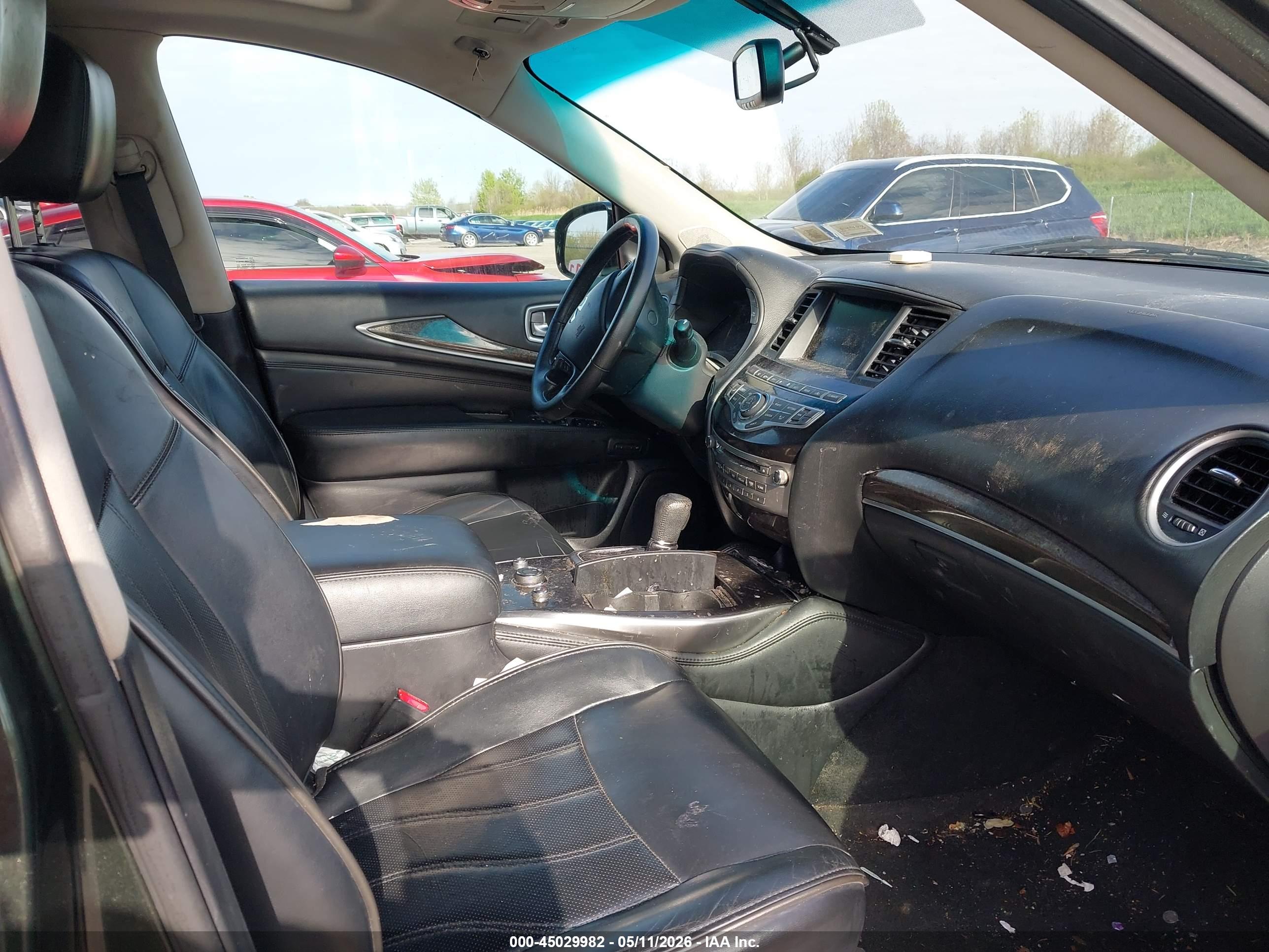 INFINITI JX35 image 5