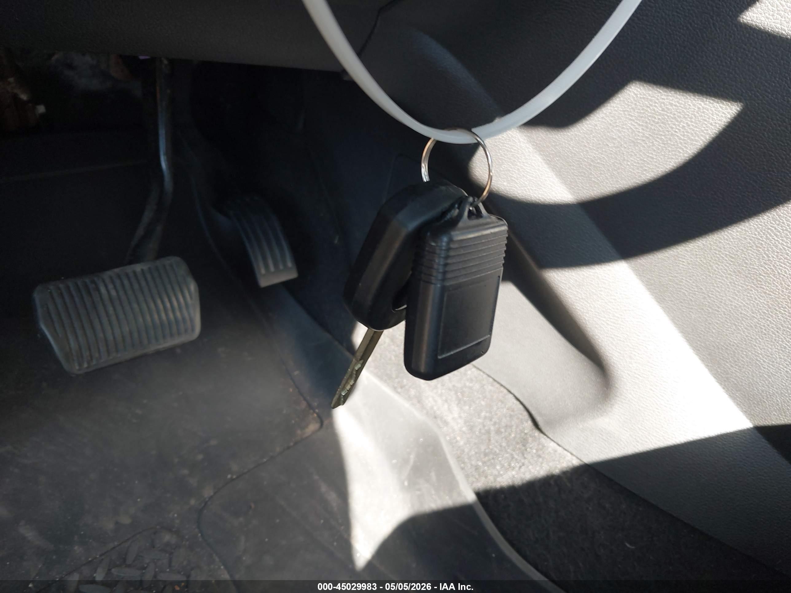 FORD ESCAPE image 11