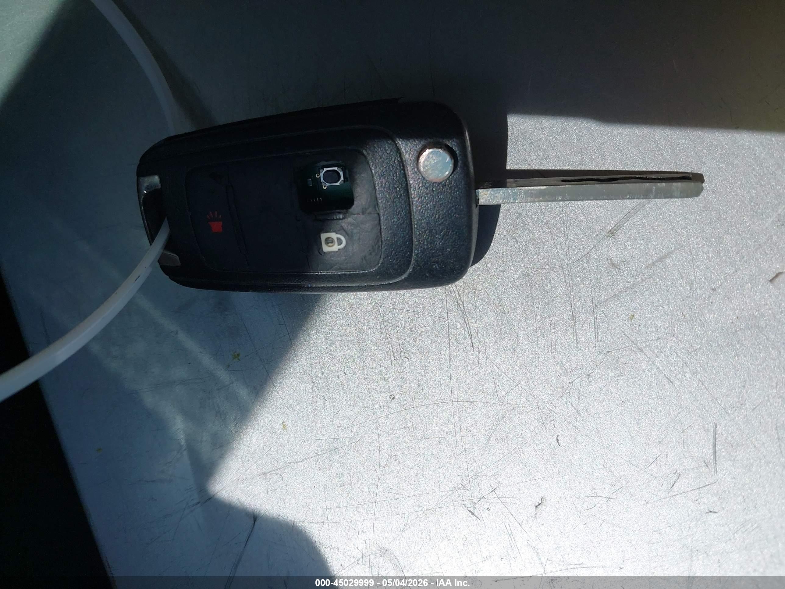 CHEVROLET EQUINOX image 11