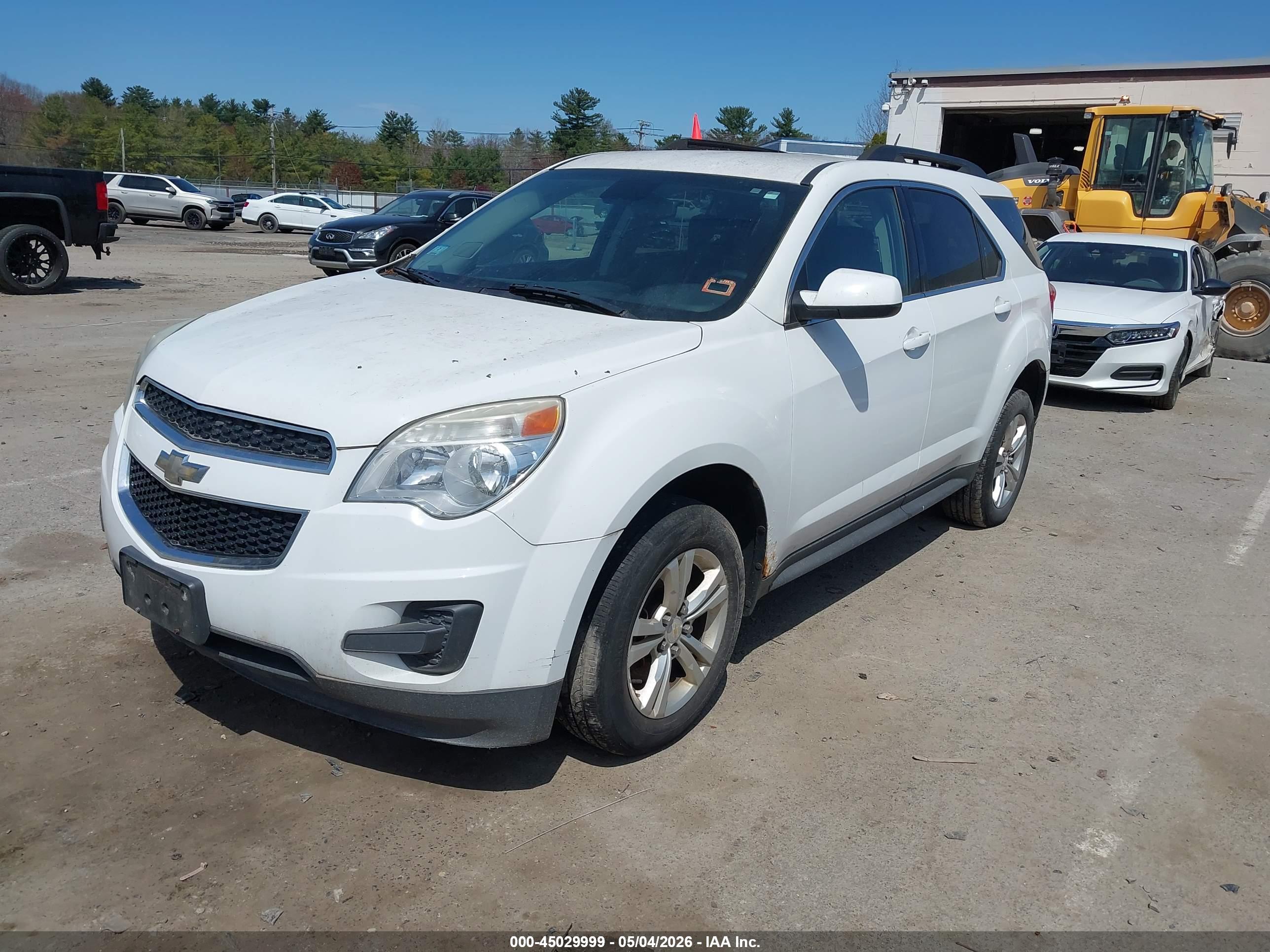 CHEVROLET EQUINOX image 2
