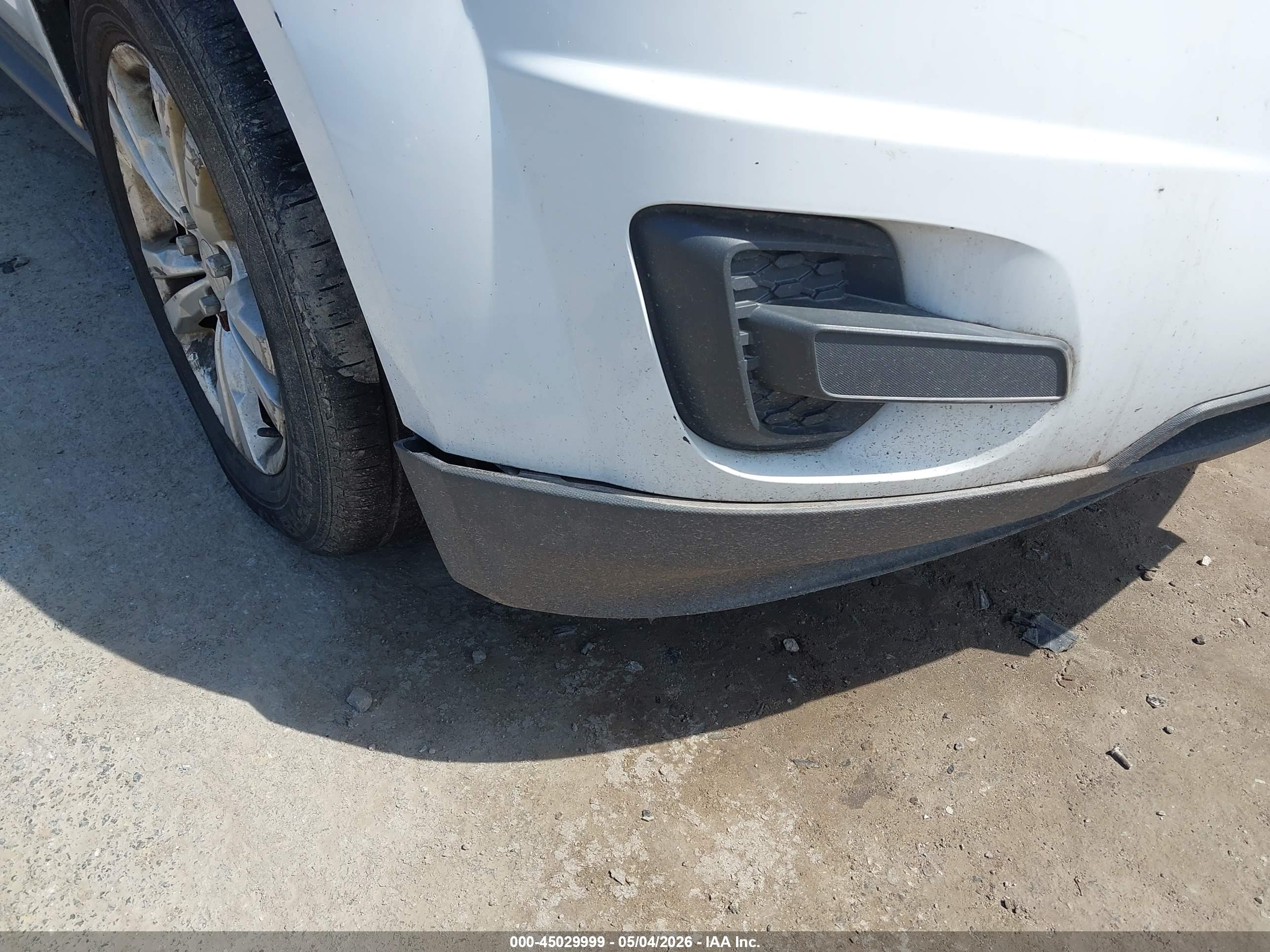 CHEVROLET EQUINOX image 6