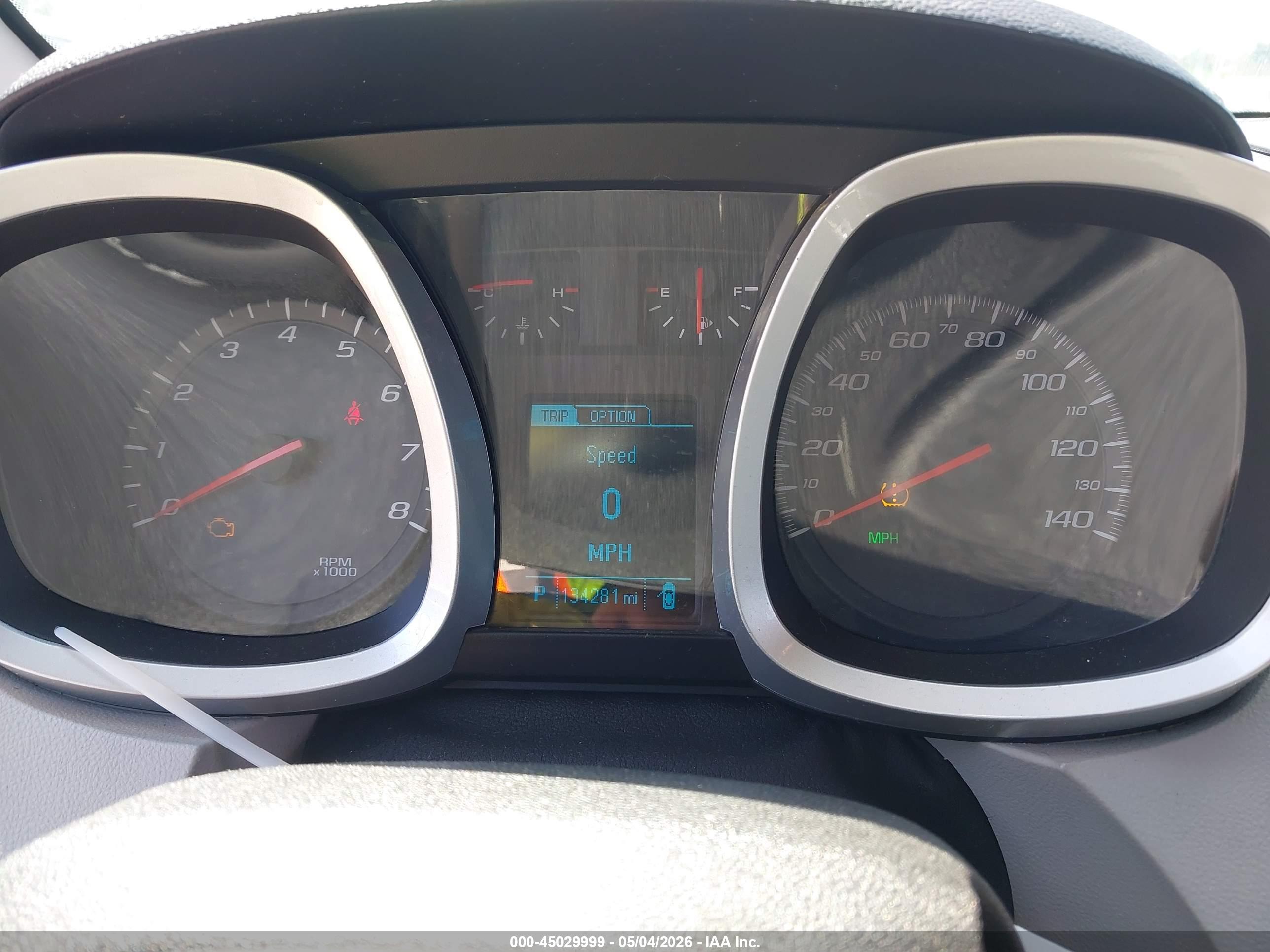 CHEVROLET EQUINOX image 7