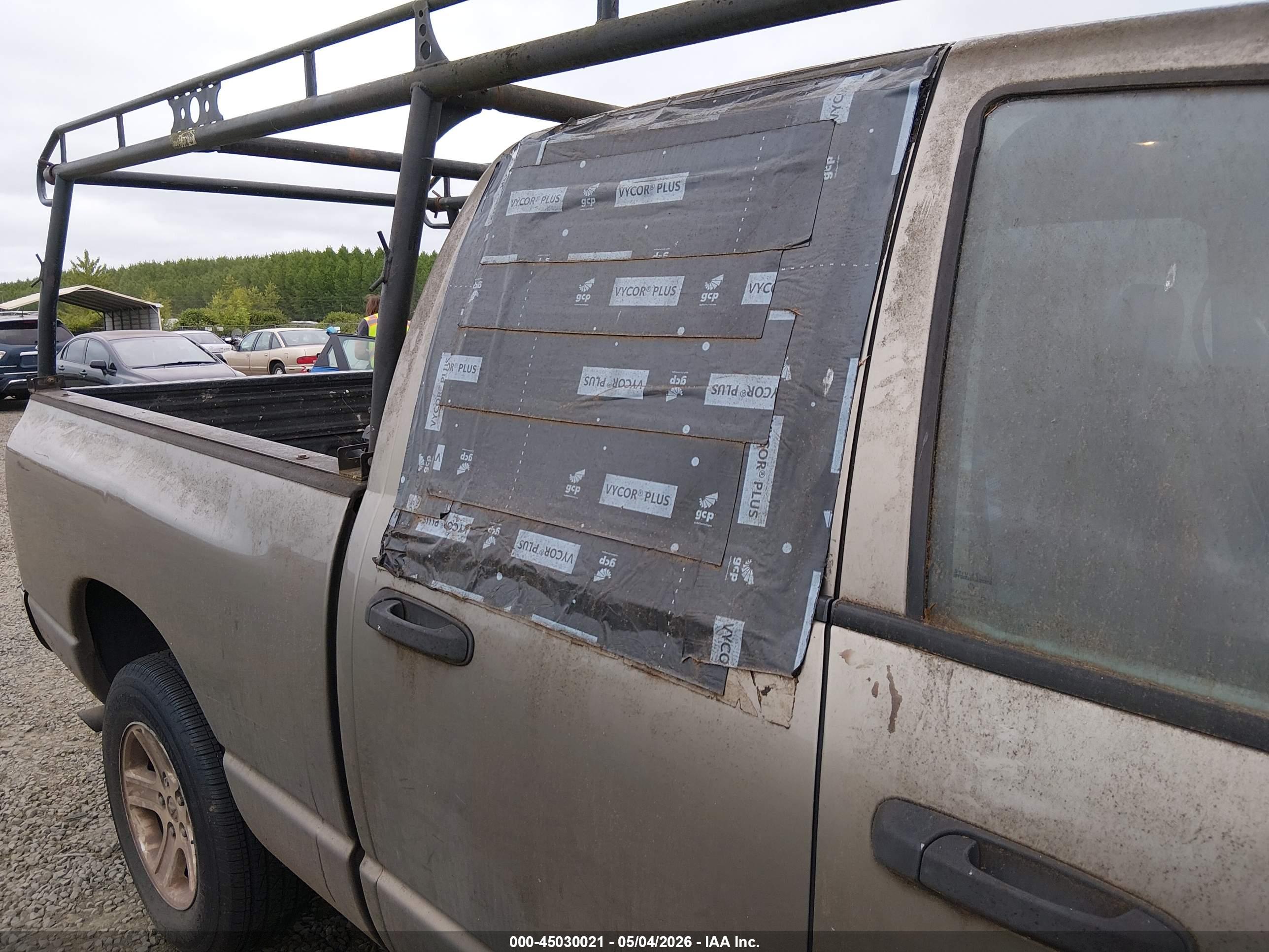 DODGE RAM image 6