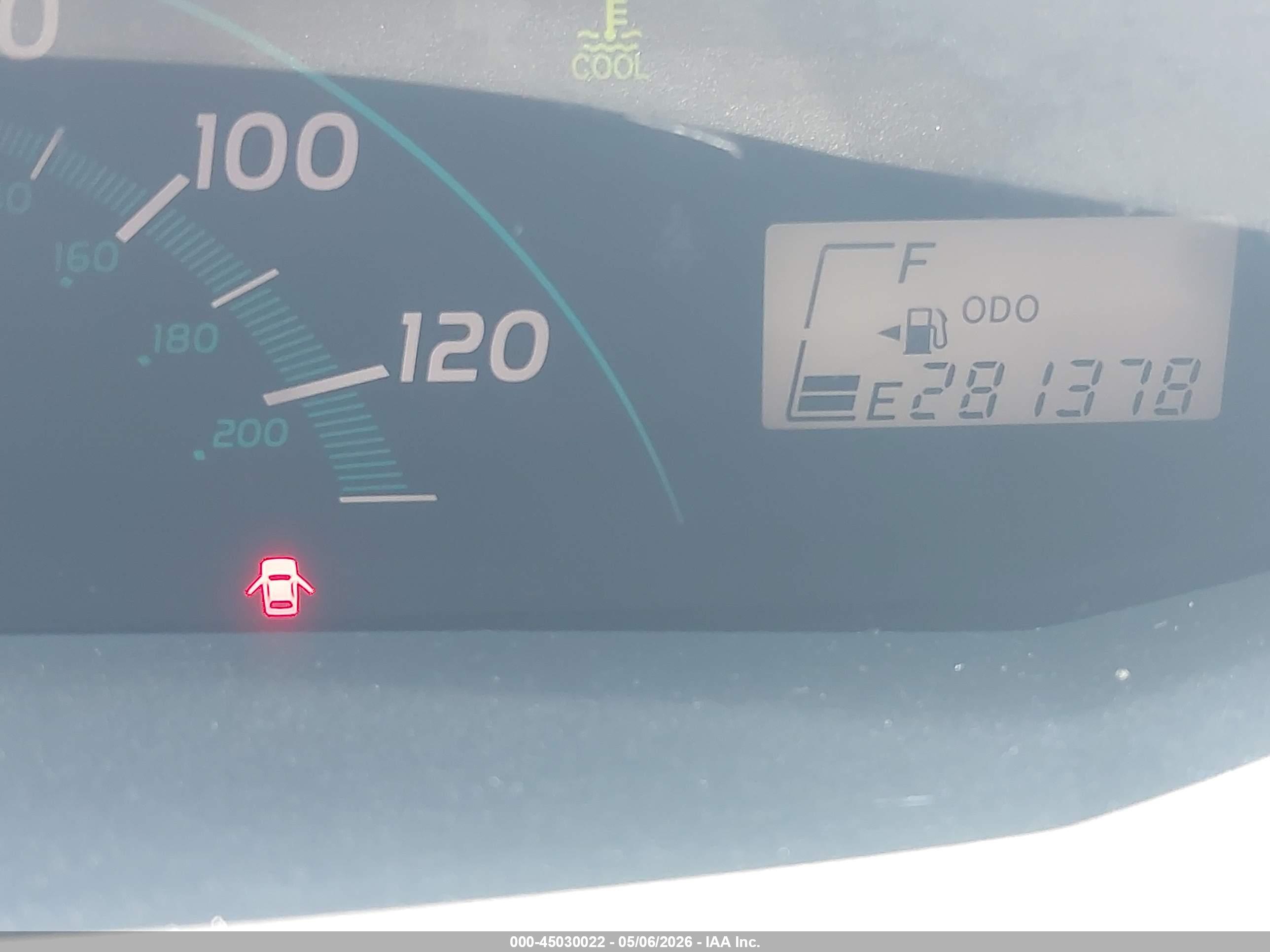 TOYOTA YARIS image 7