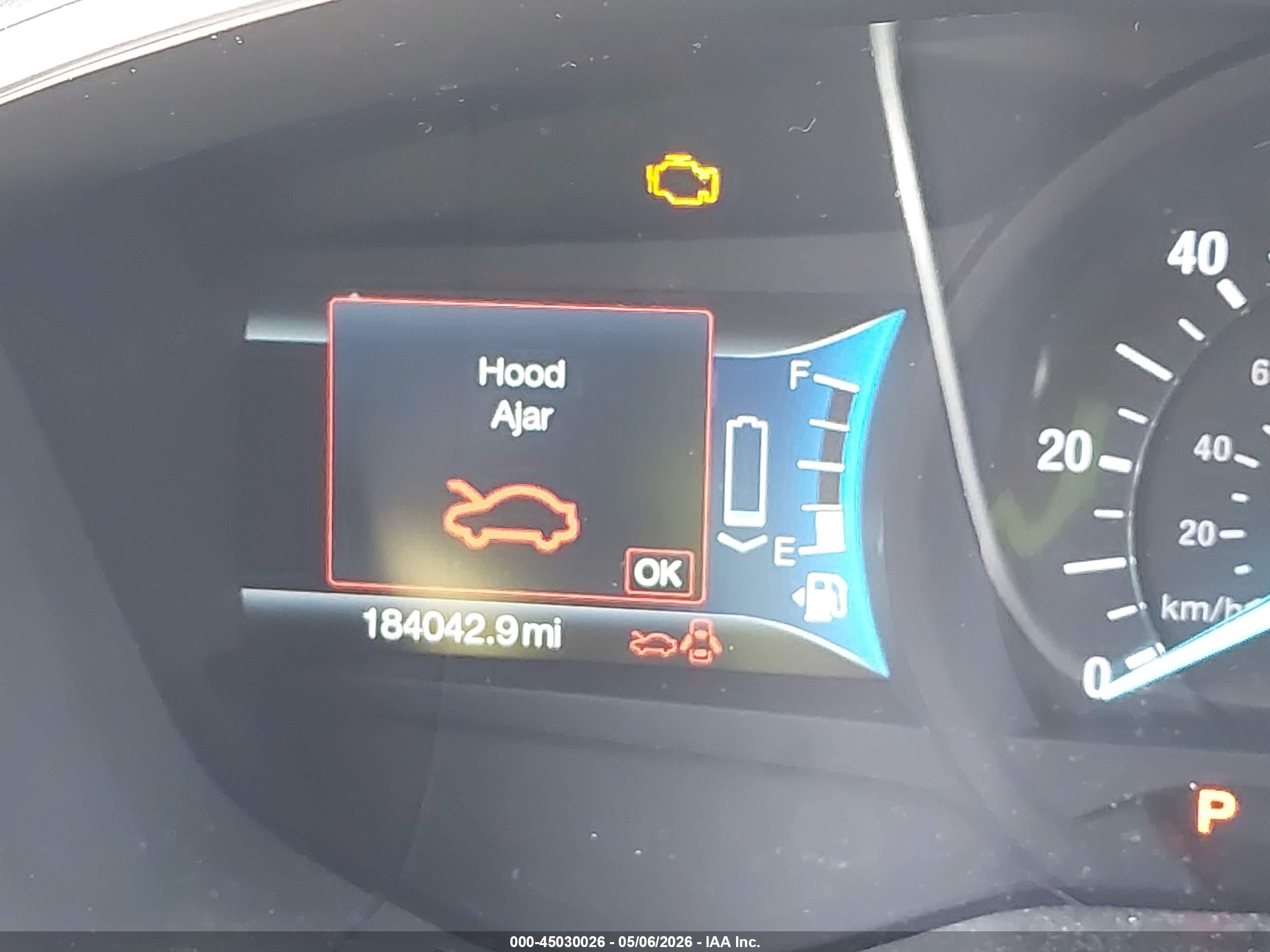 FORD FUSION image 7