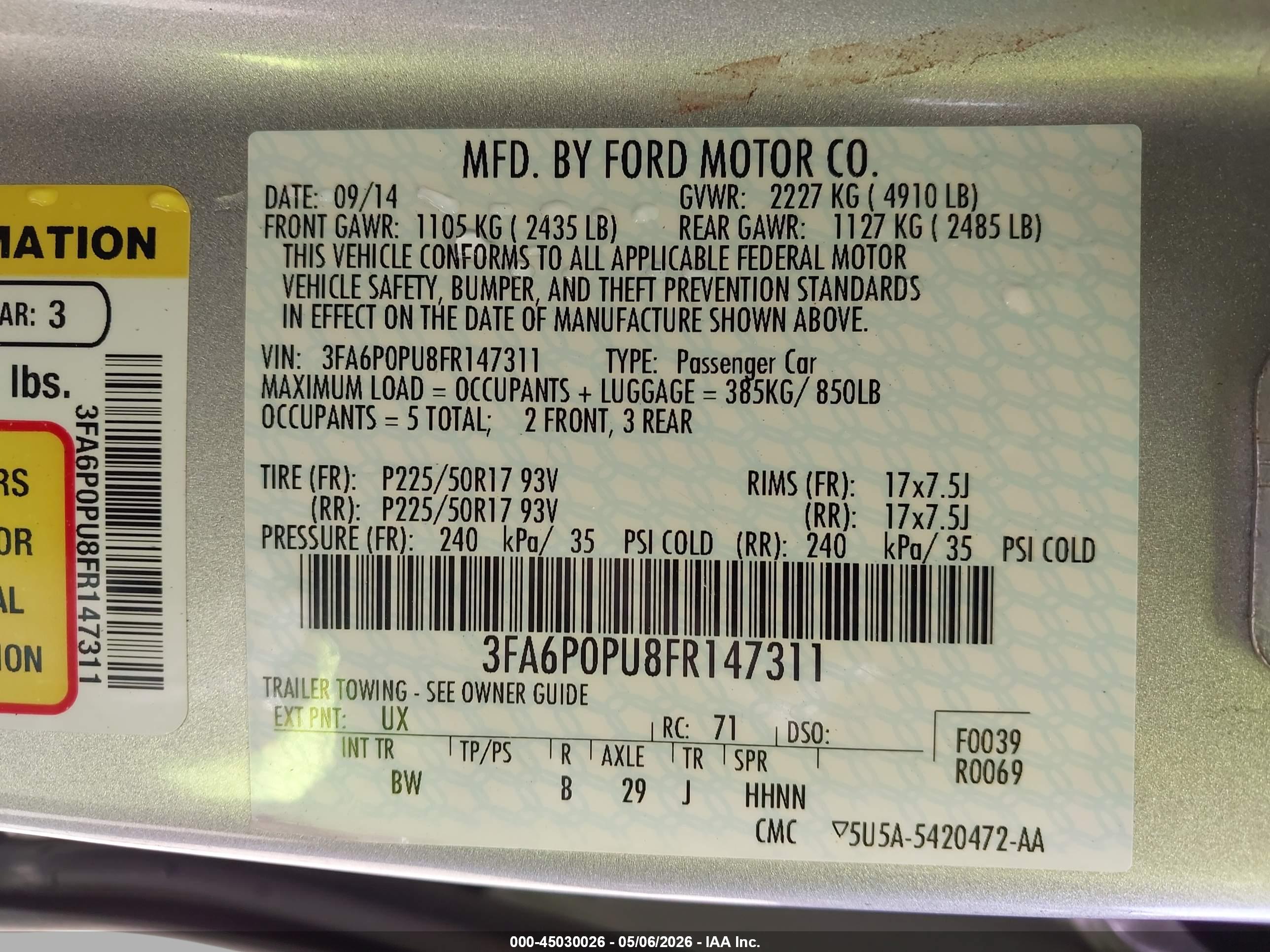 FORD FUSION image 9