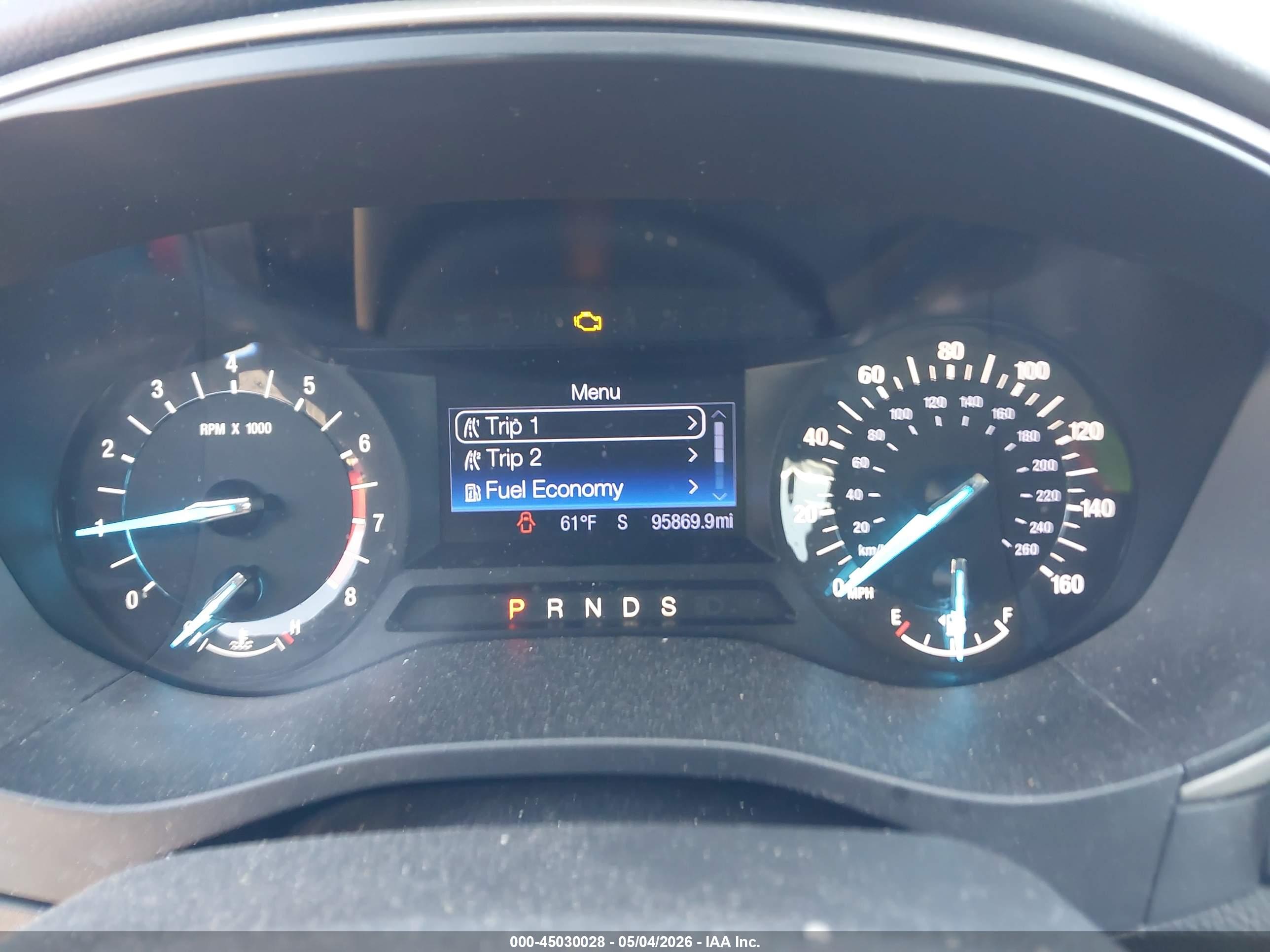FORD FUSION image 7