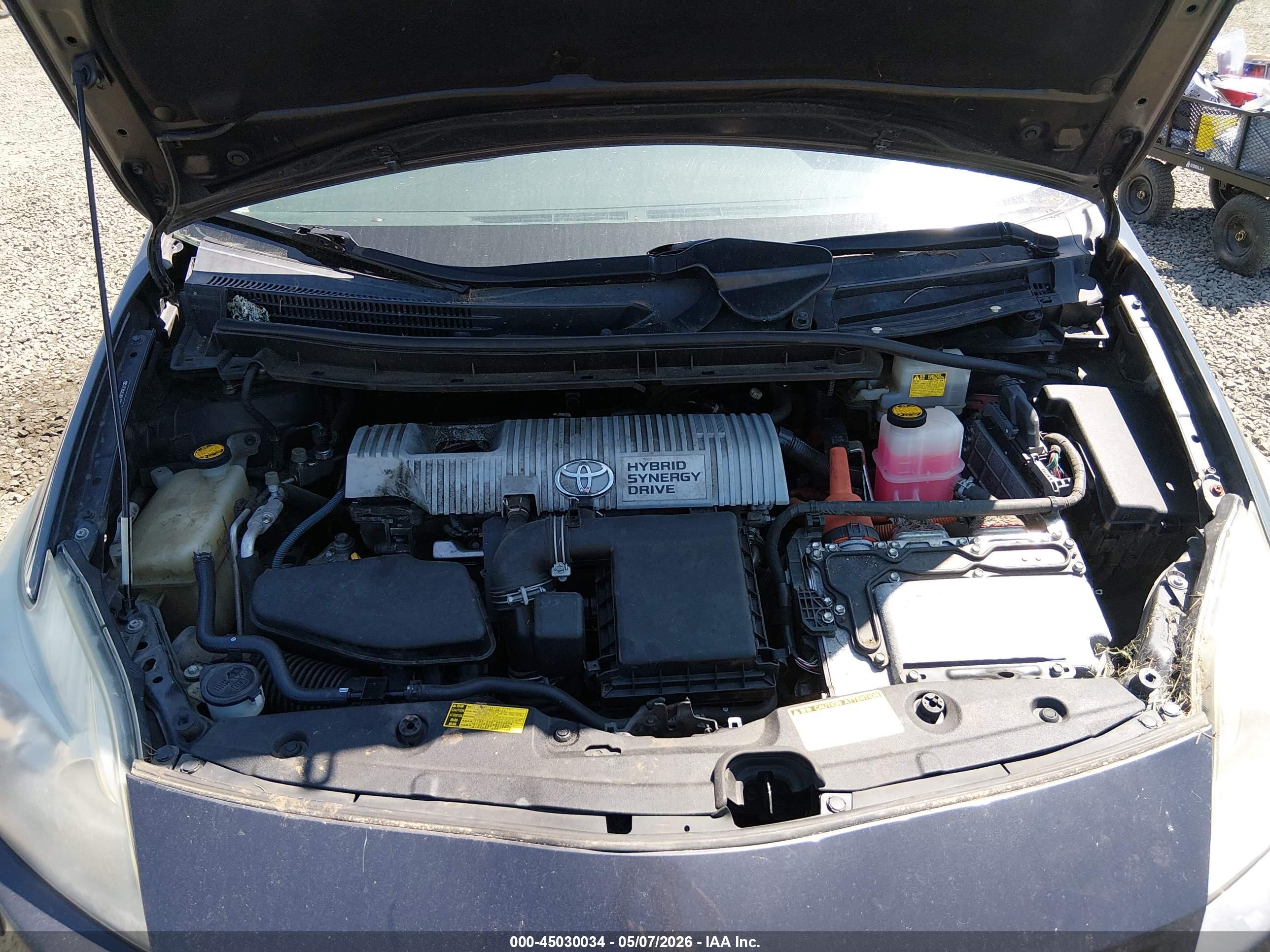 TOYOTA PRIUS image 10