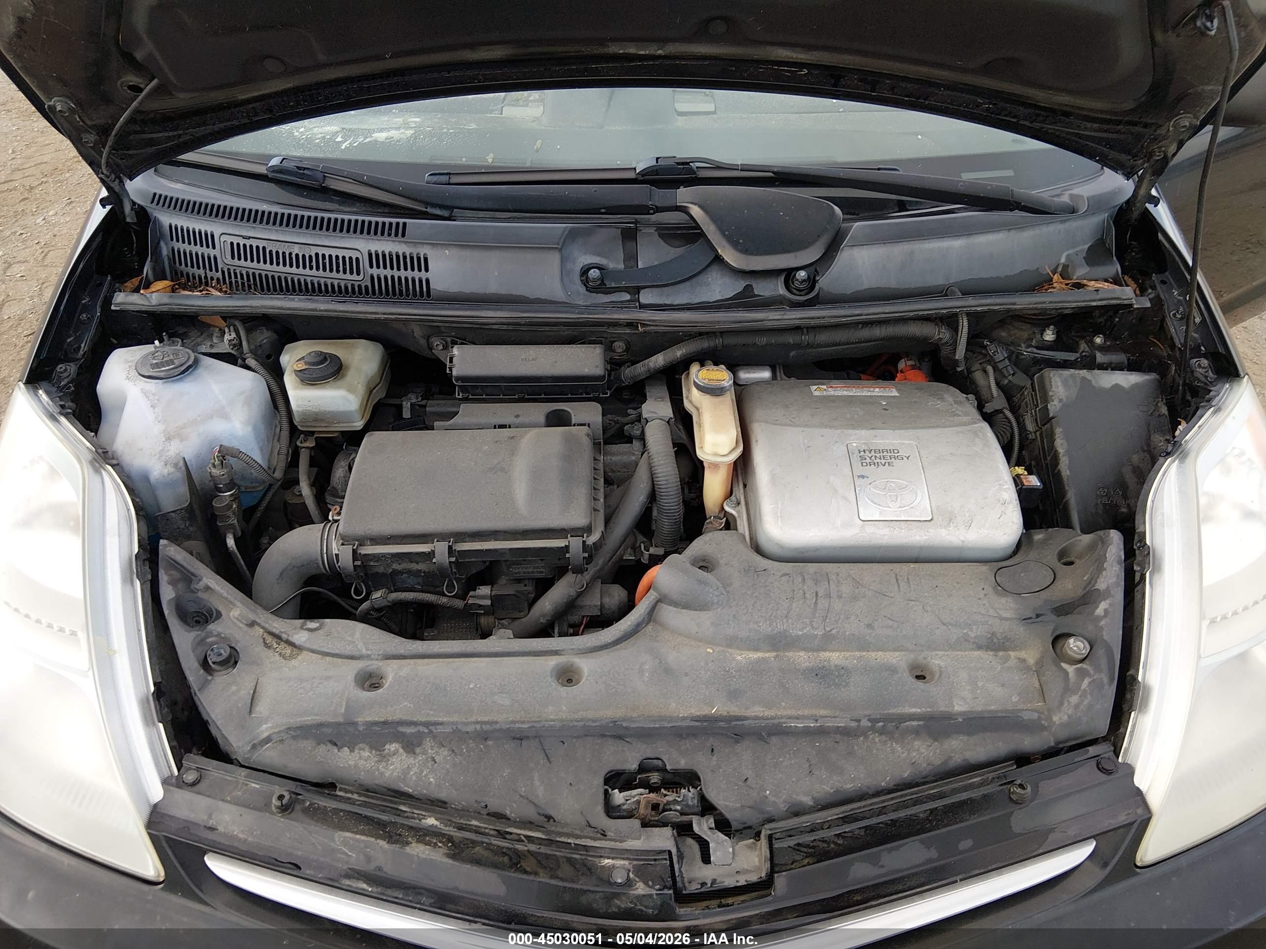 TOYOTA PRIUS image 10