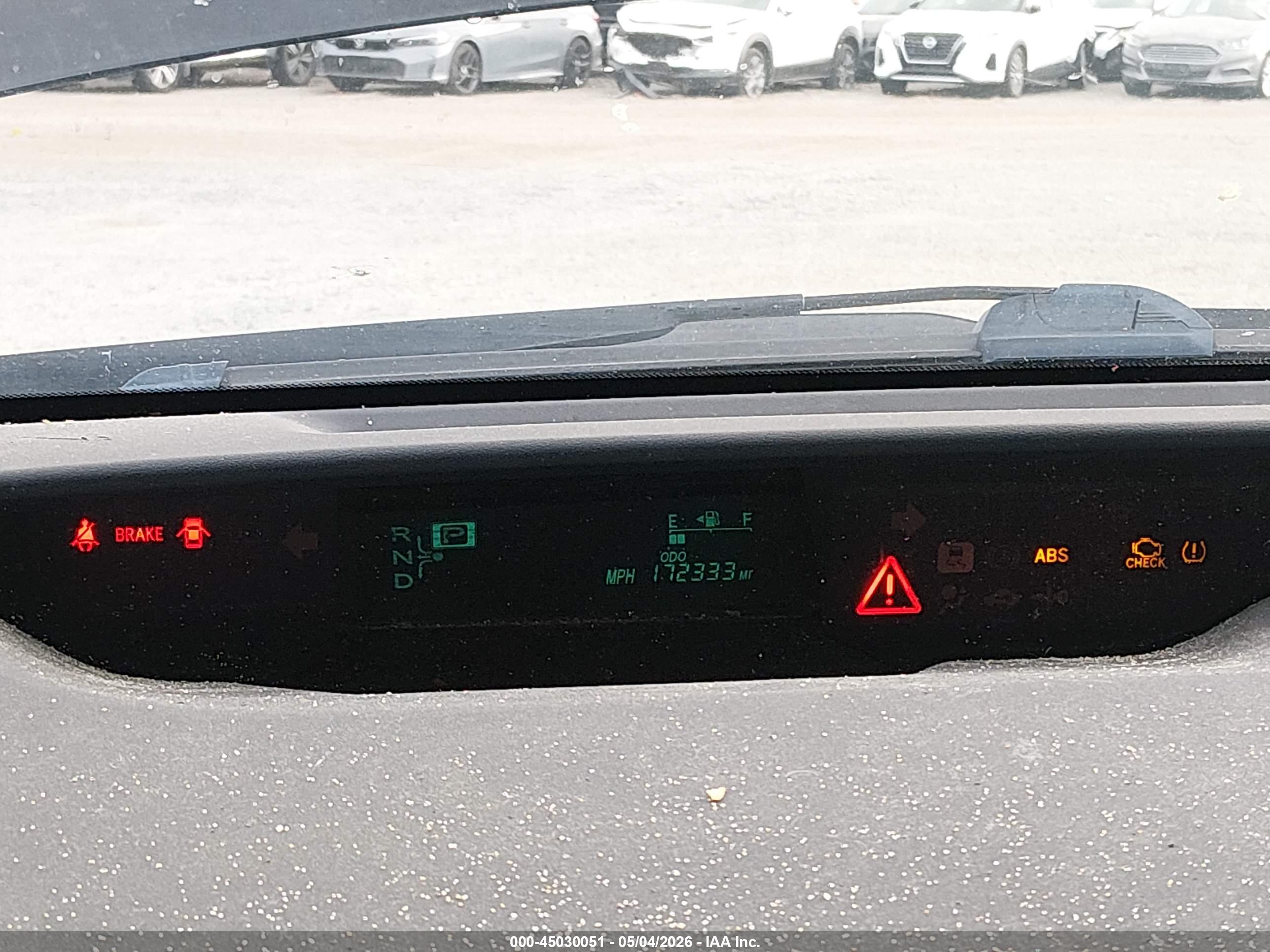 TOYOTA PRIUS image 7