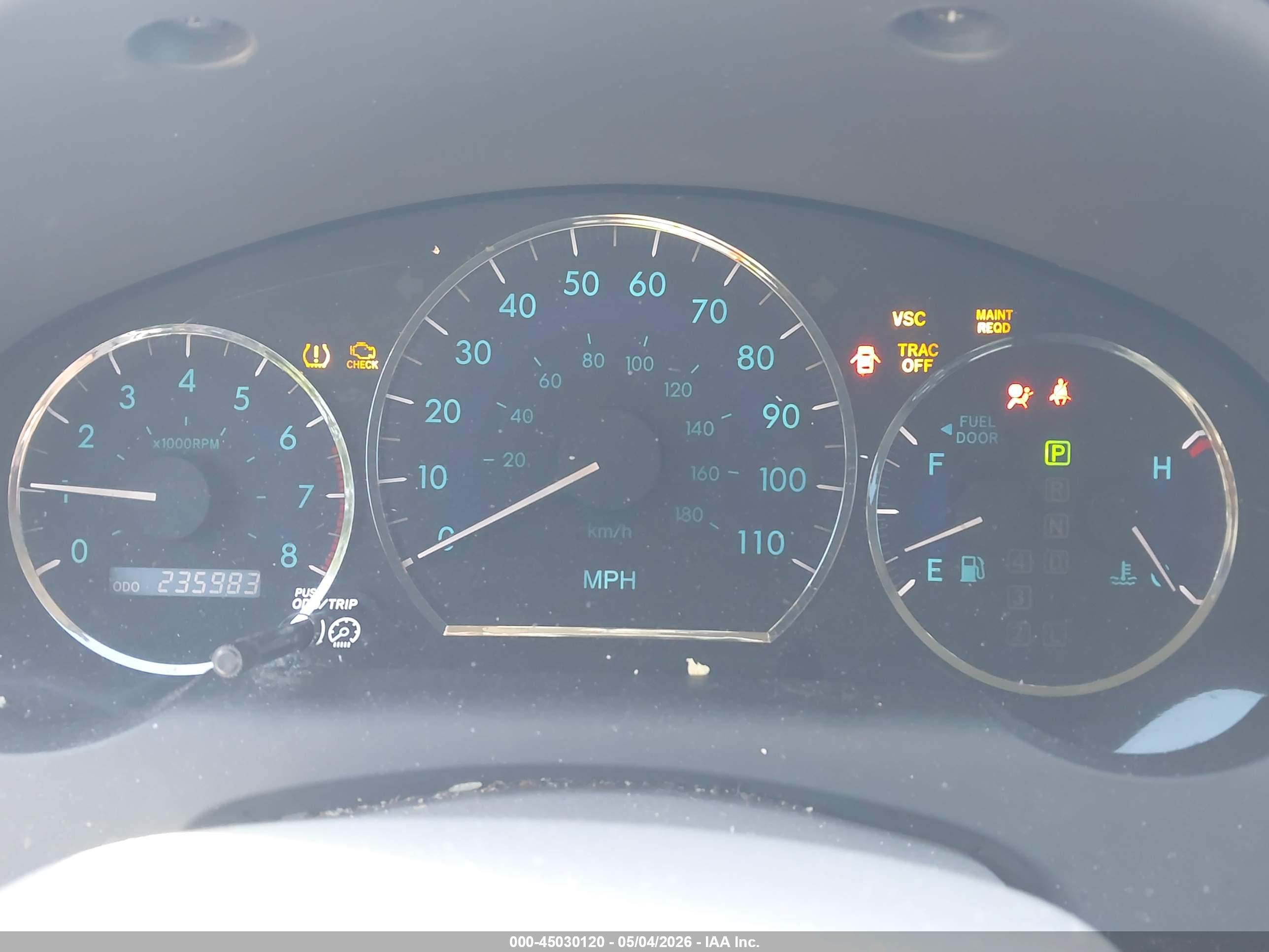 TOYOTA SIENNA image 7