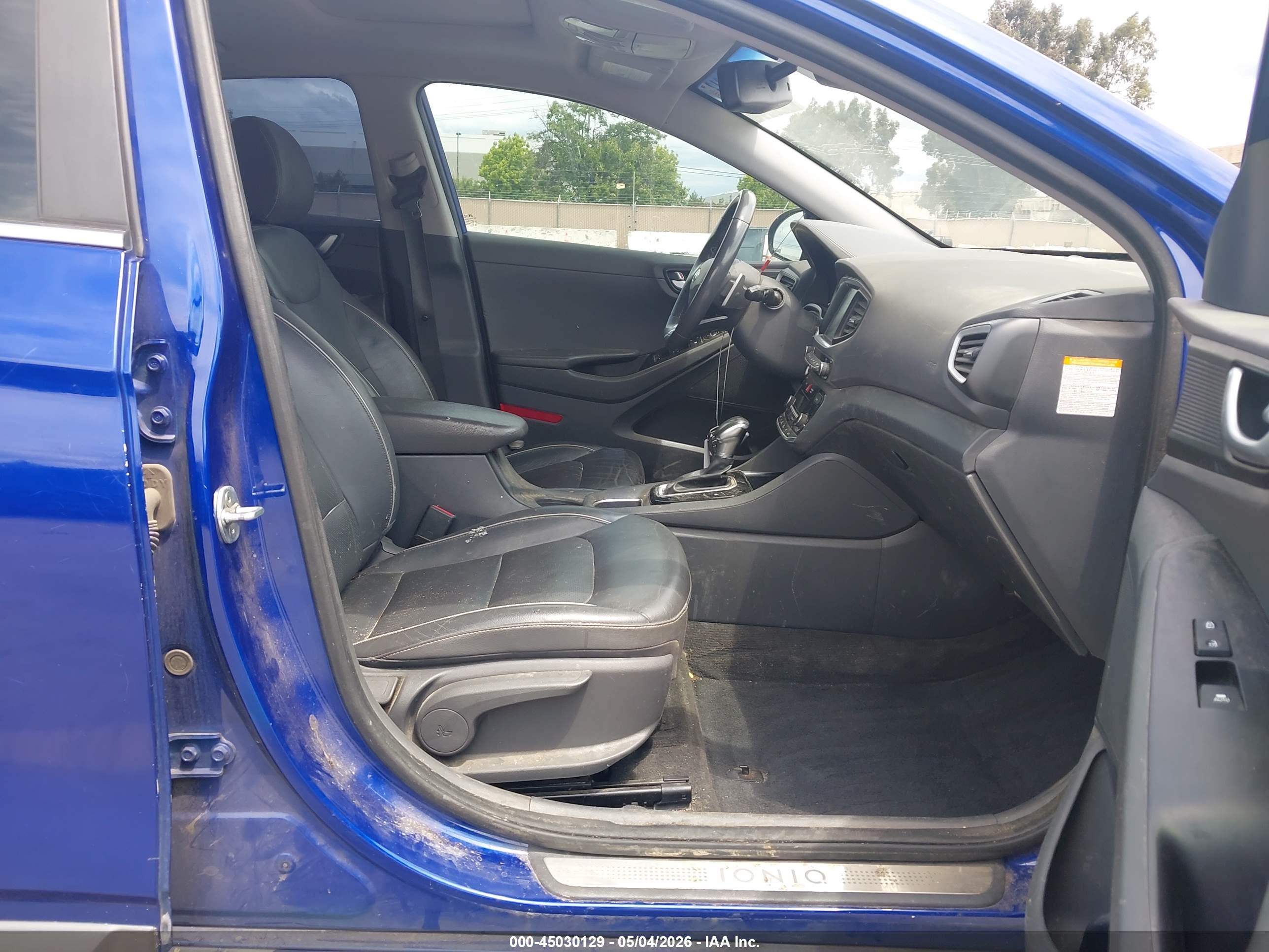 HYUNDAI IONIQ image 5