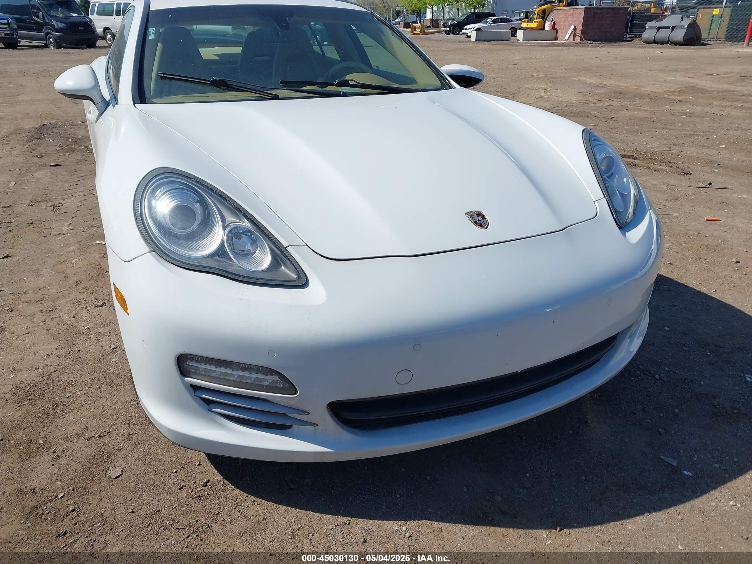 PORSCHE PANAMERA image 6