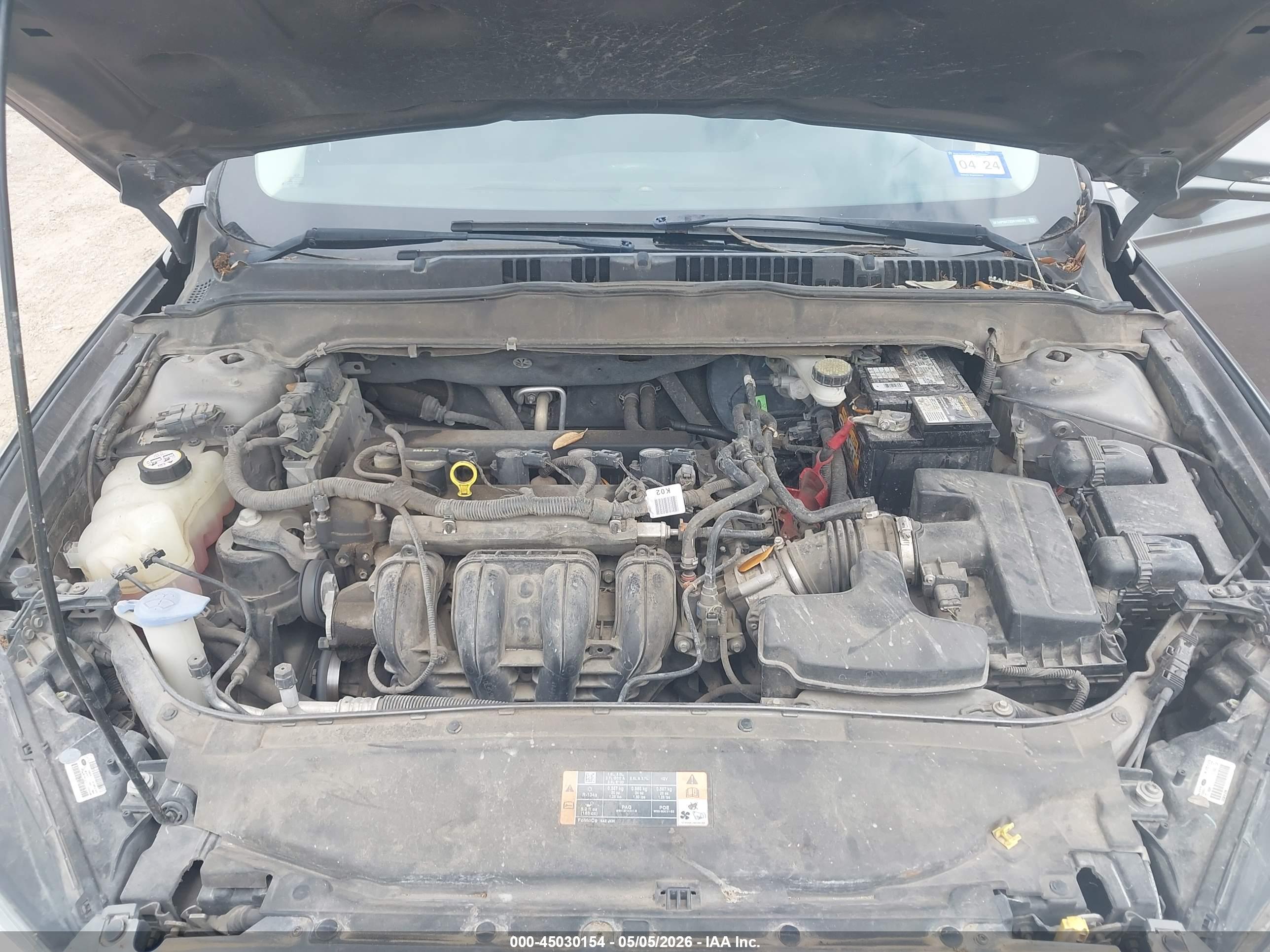 FORD FUSION image 10