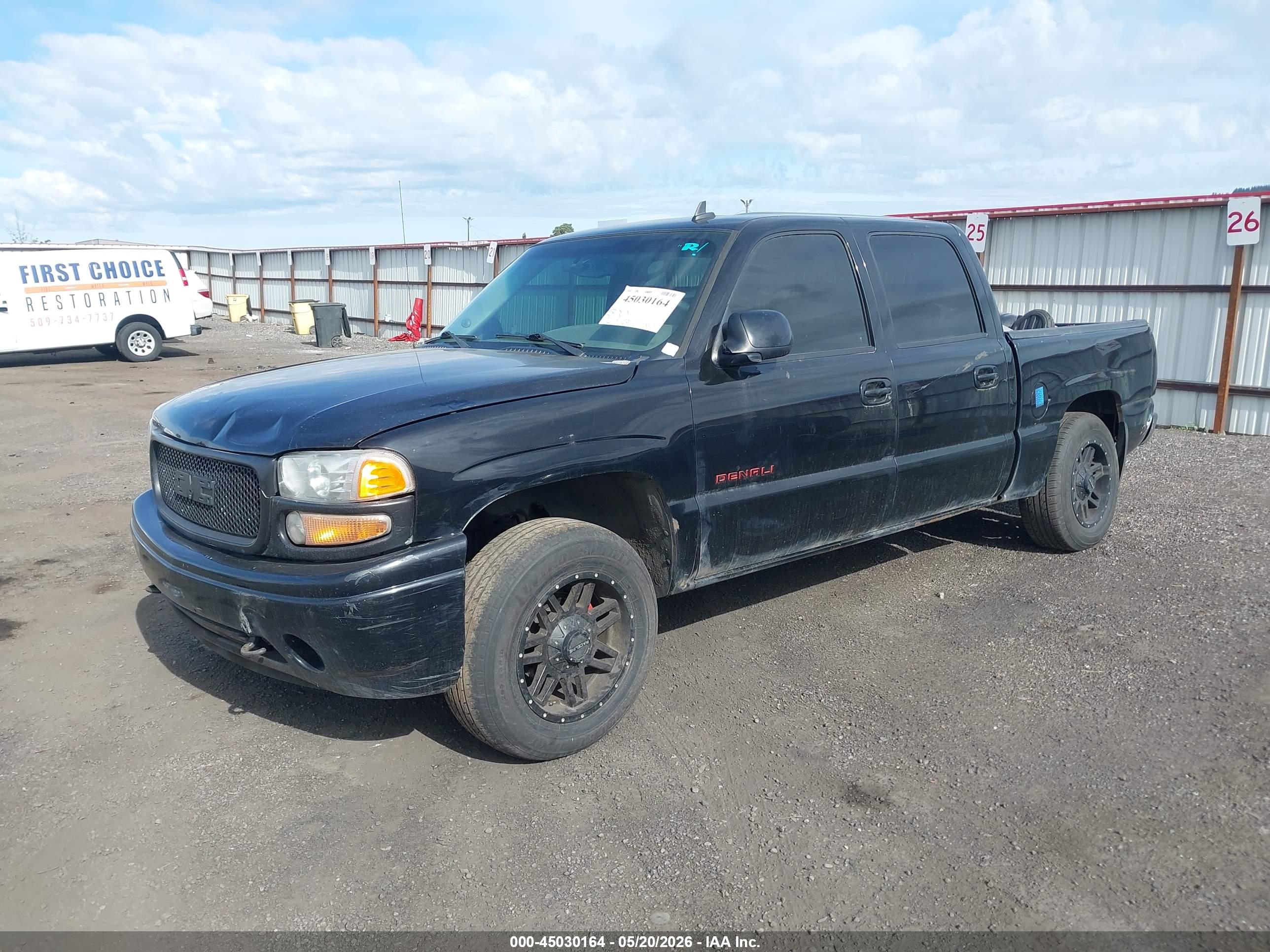 GMC SIERRA image 2