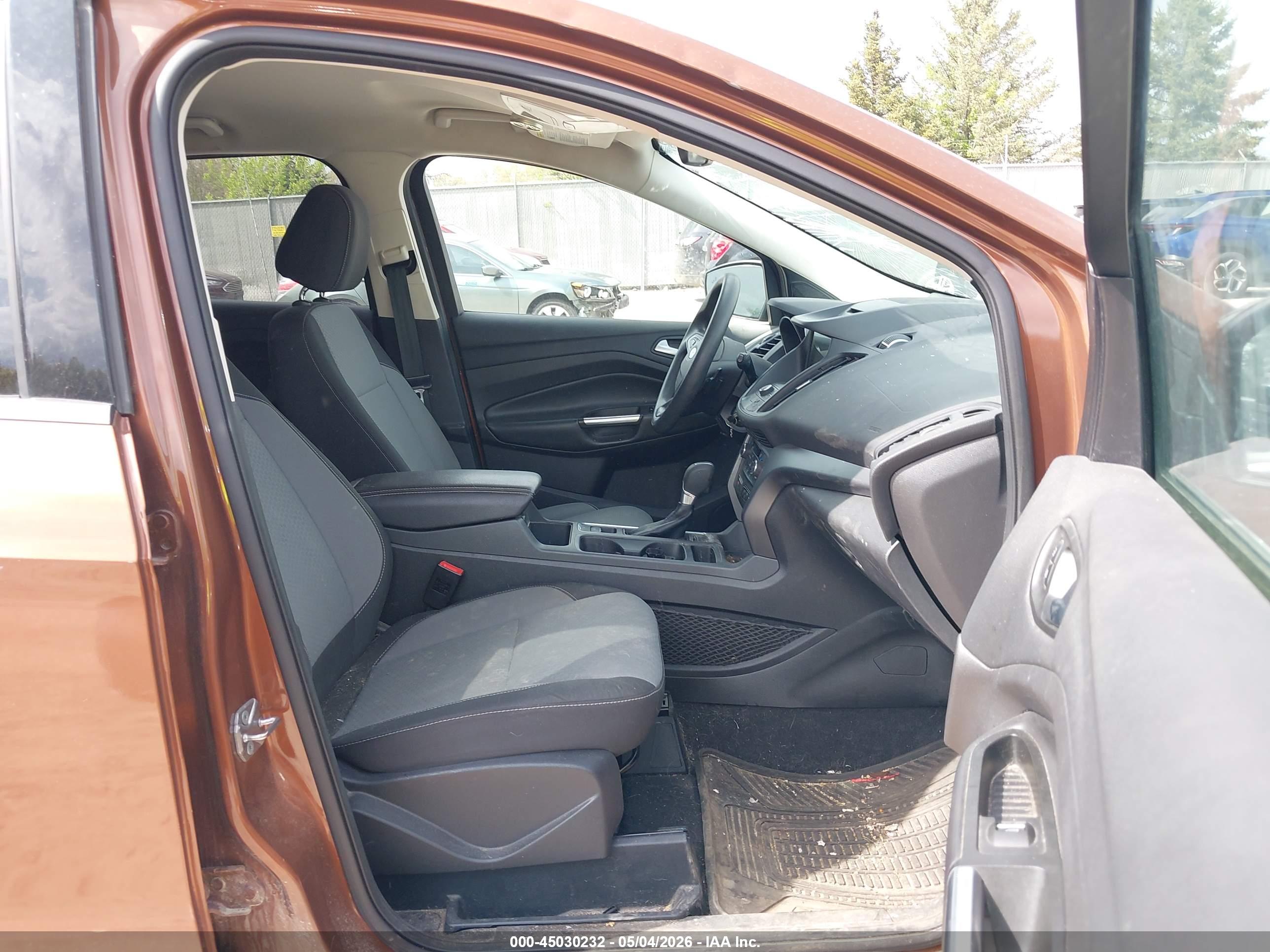 FORD ESCAPE image 5