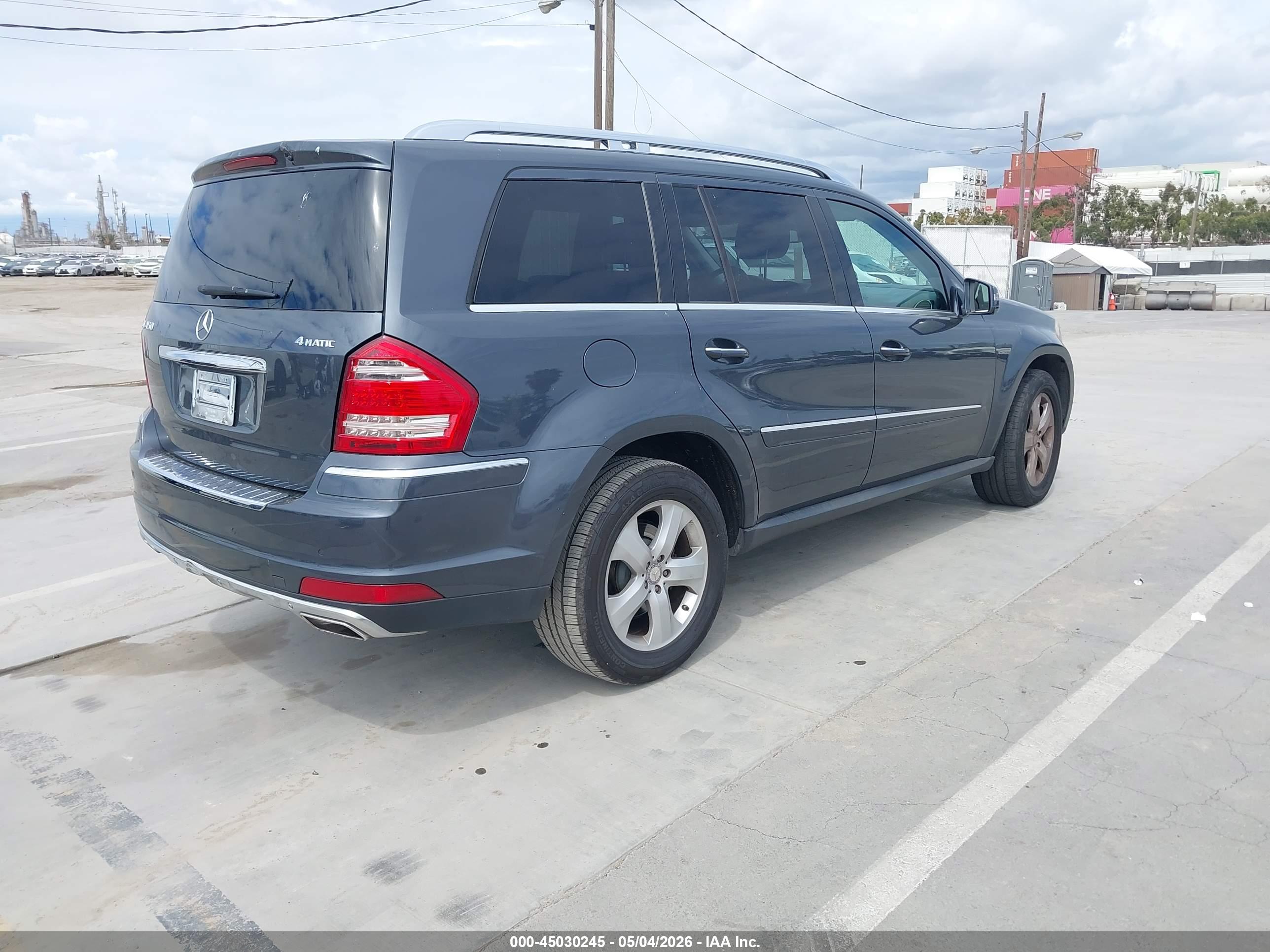 MERCEDES-BENZ GL image 4