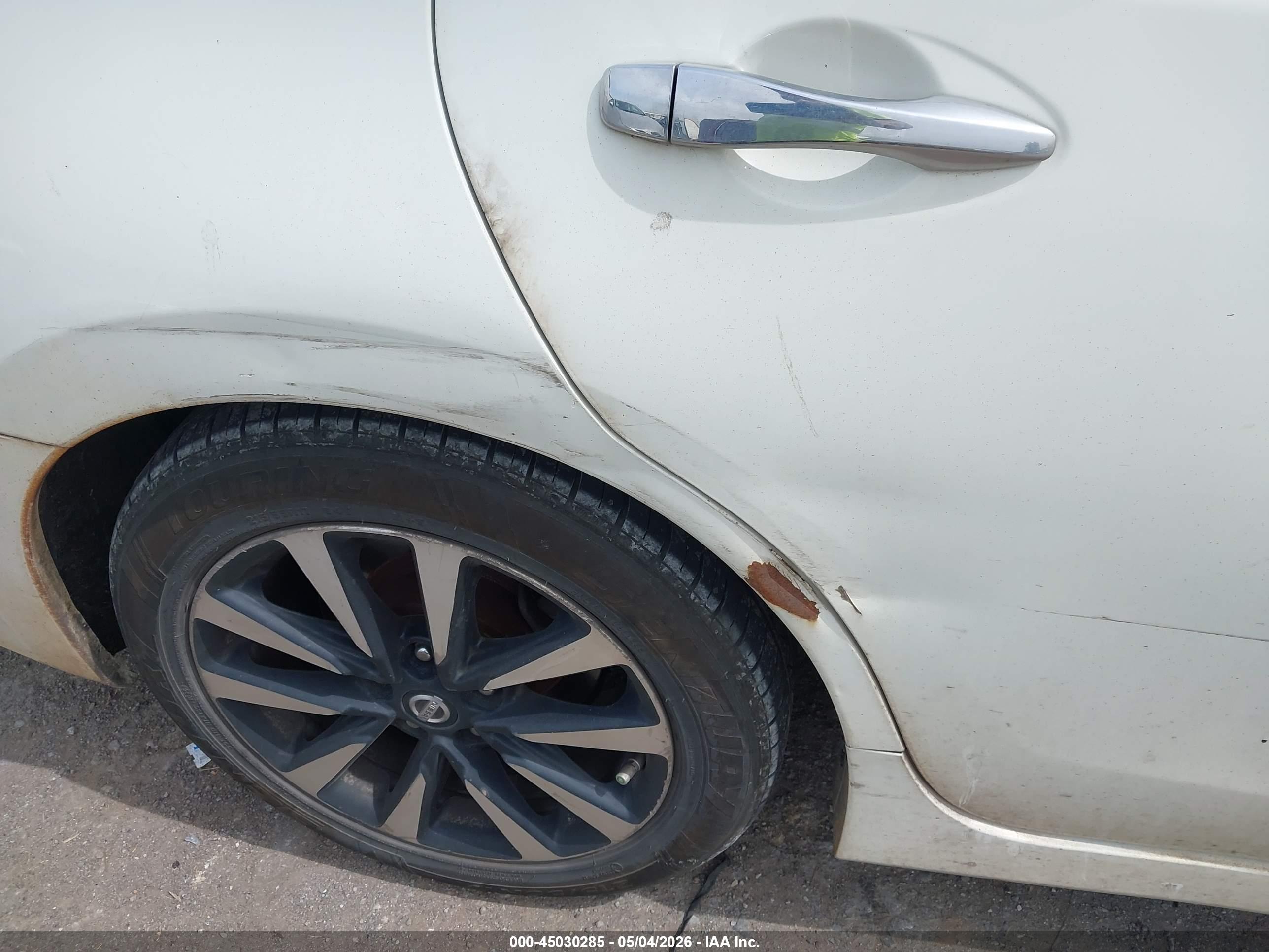 NISSAN ALTIMA image 6