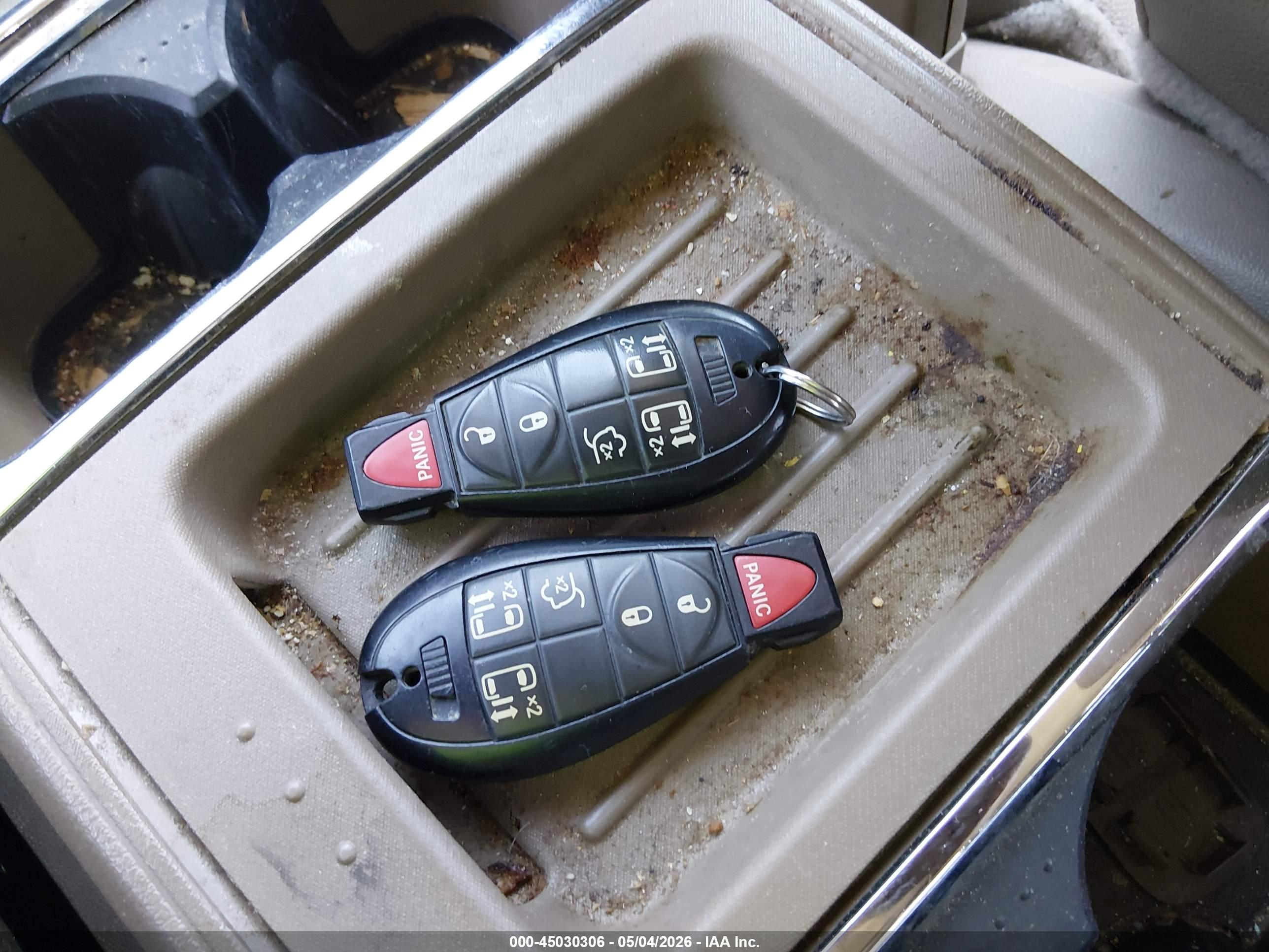 CHRYSLER TOWN image 11