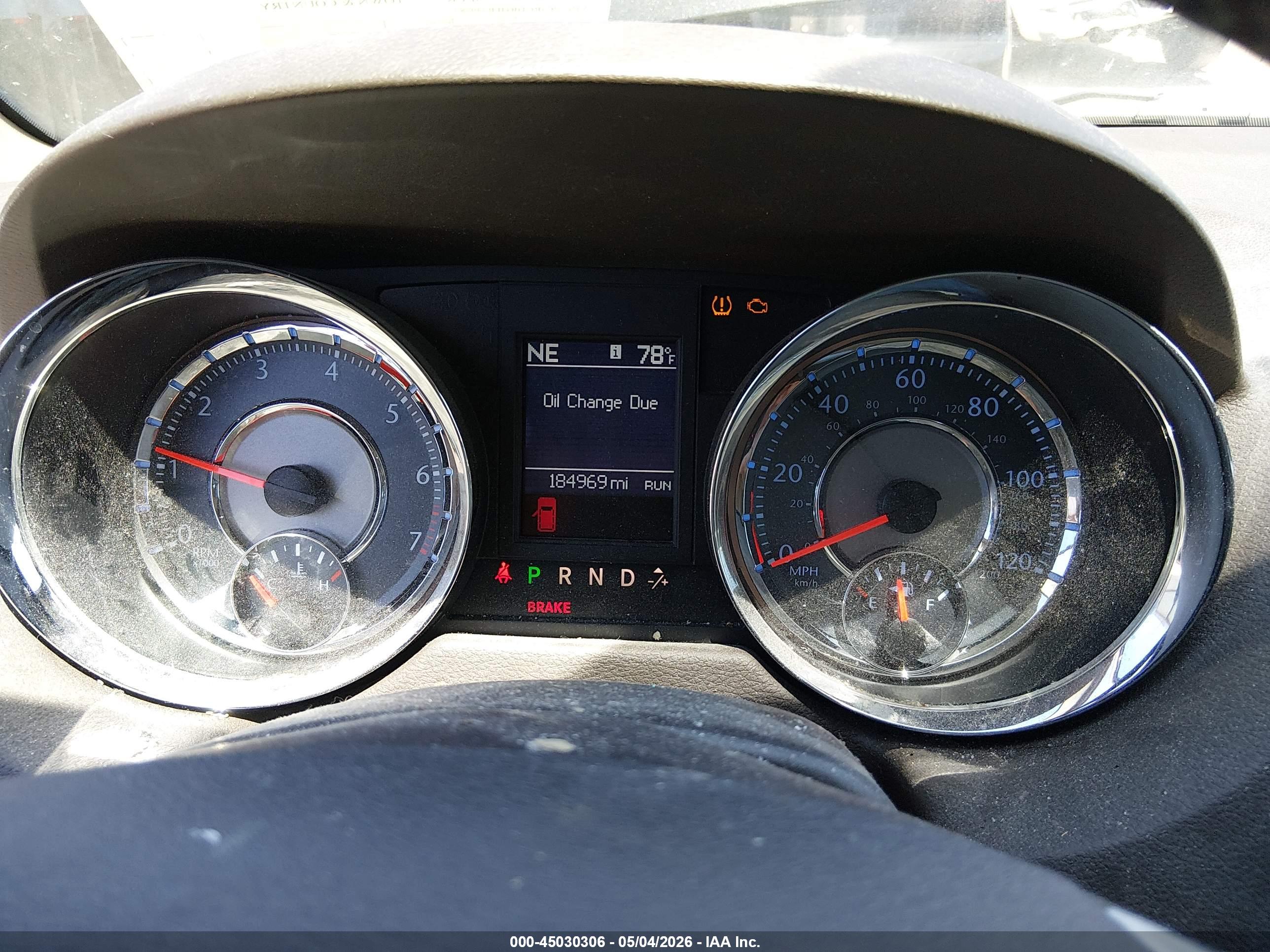 CHRYSLER TOWN image 7