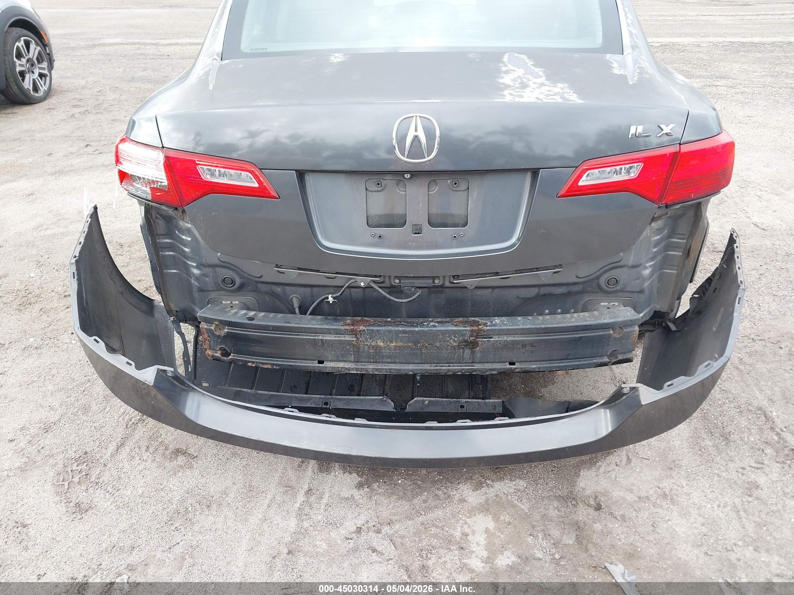 ACURA ILX image 6