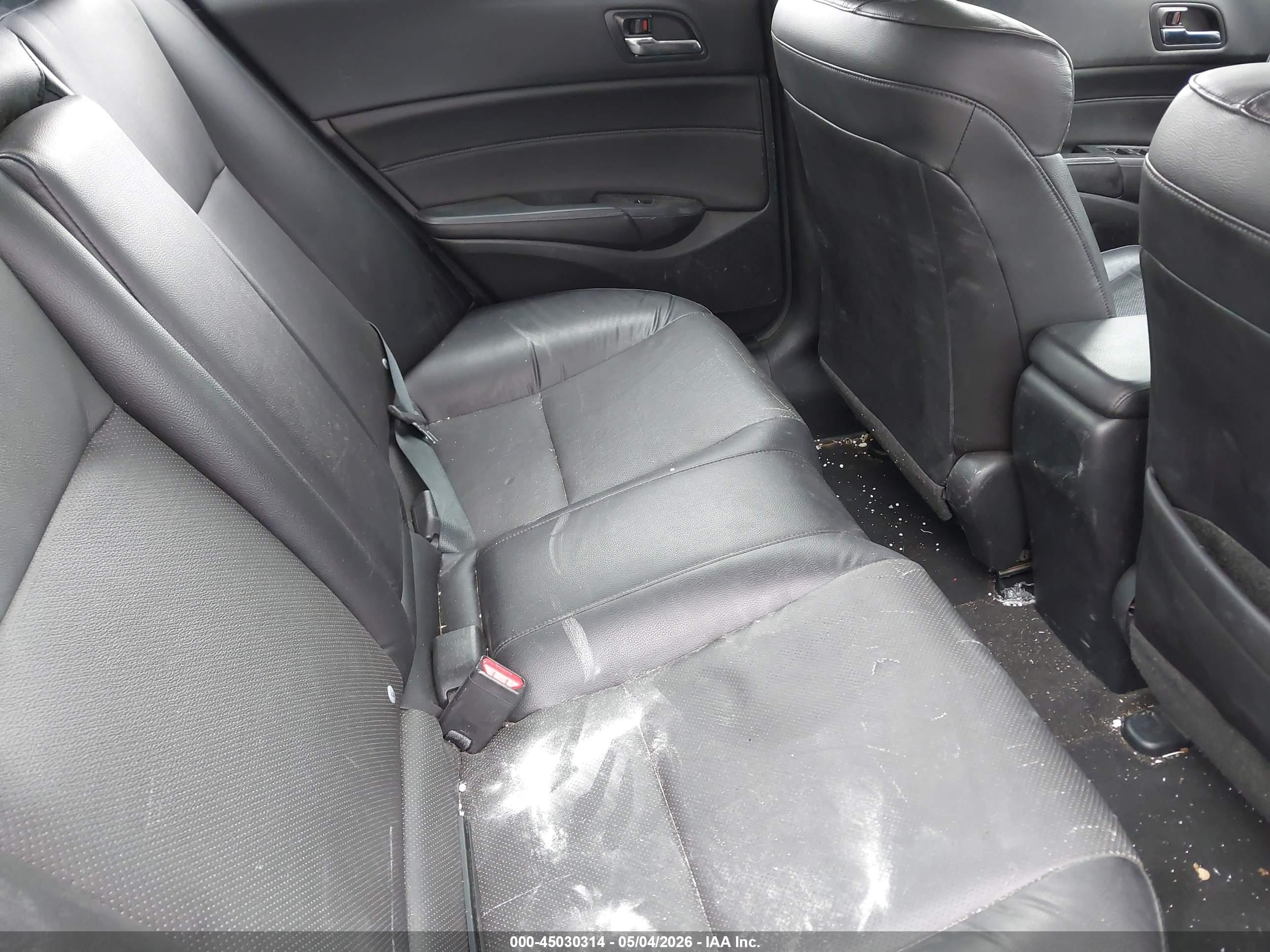 ACURA ILX image 8