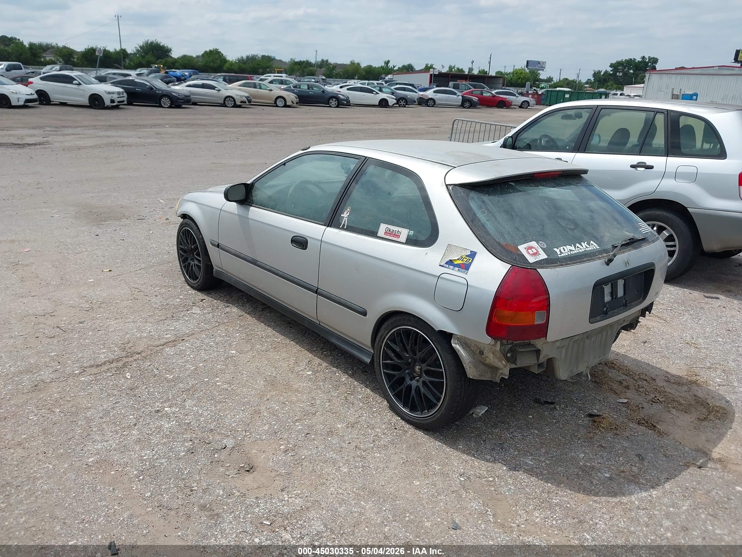 HONDA CIVIC image 3