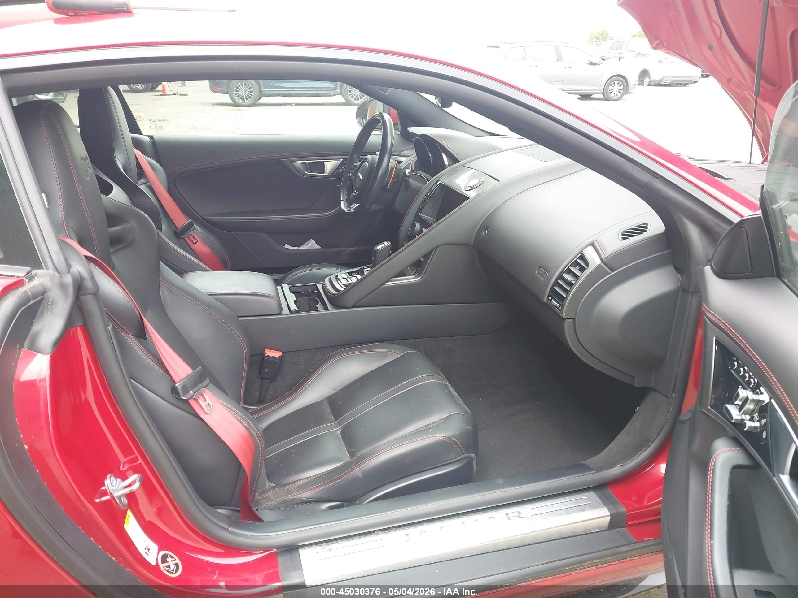 JAGUAR F-TYPE image 5