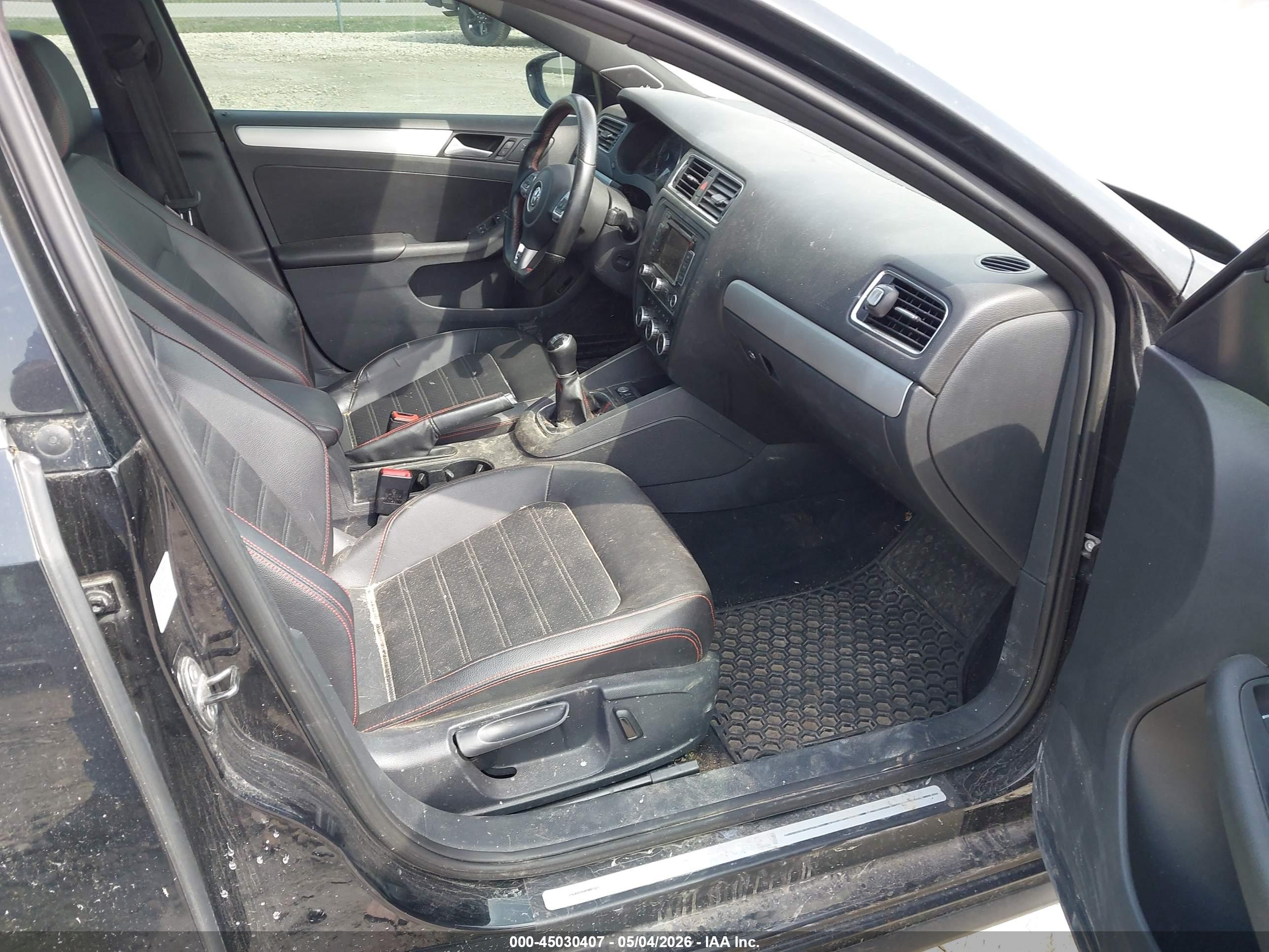 VOLKSWAGEN JETTA image 5