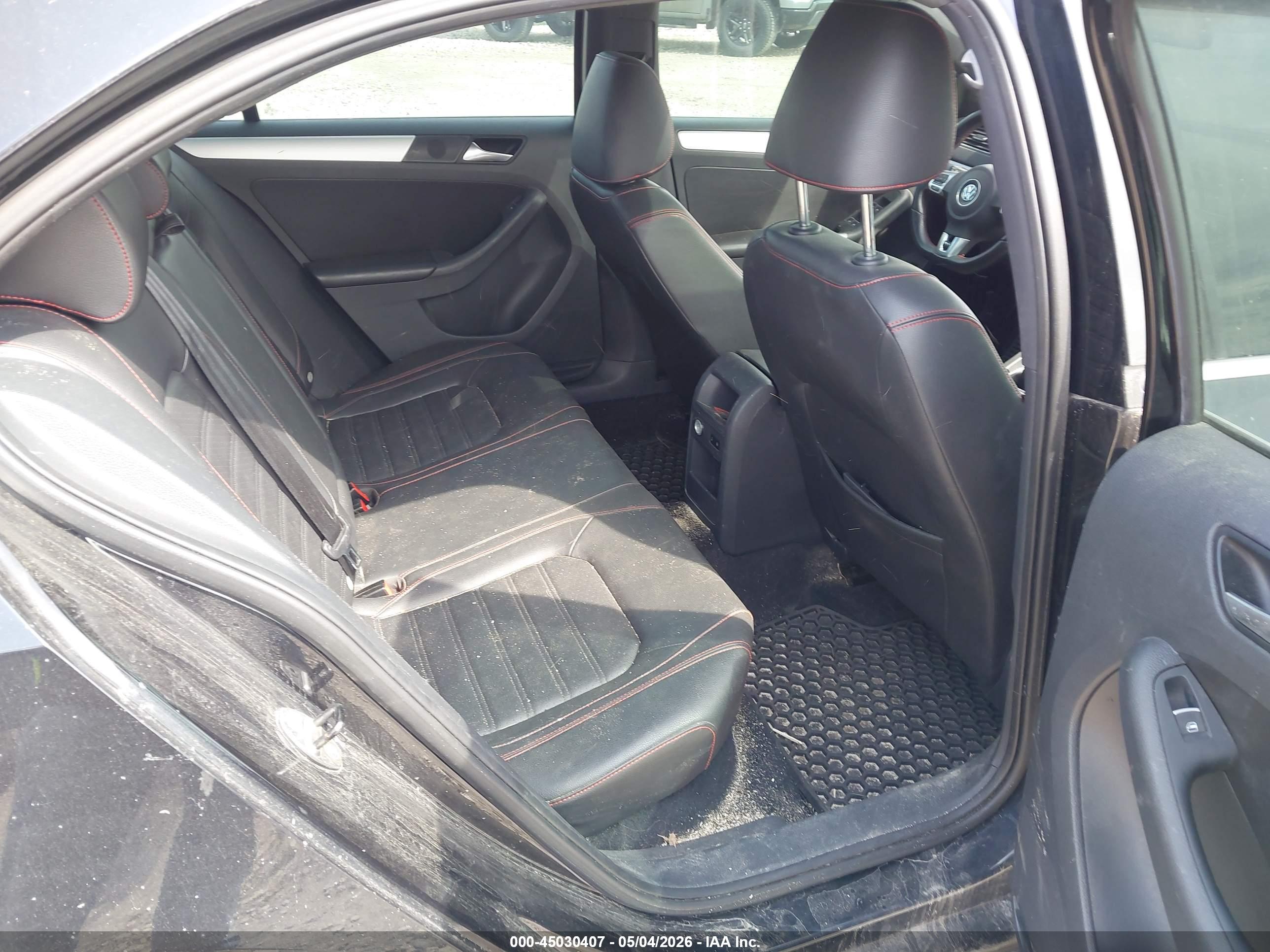 VOLKSWAGEN JETTA image 8