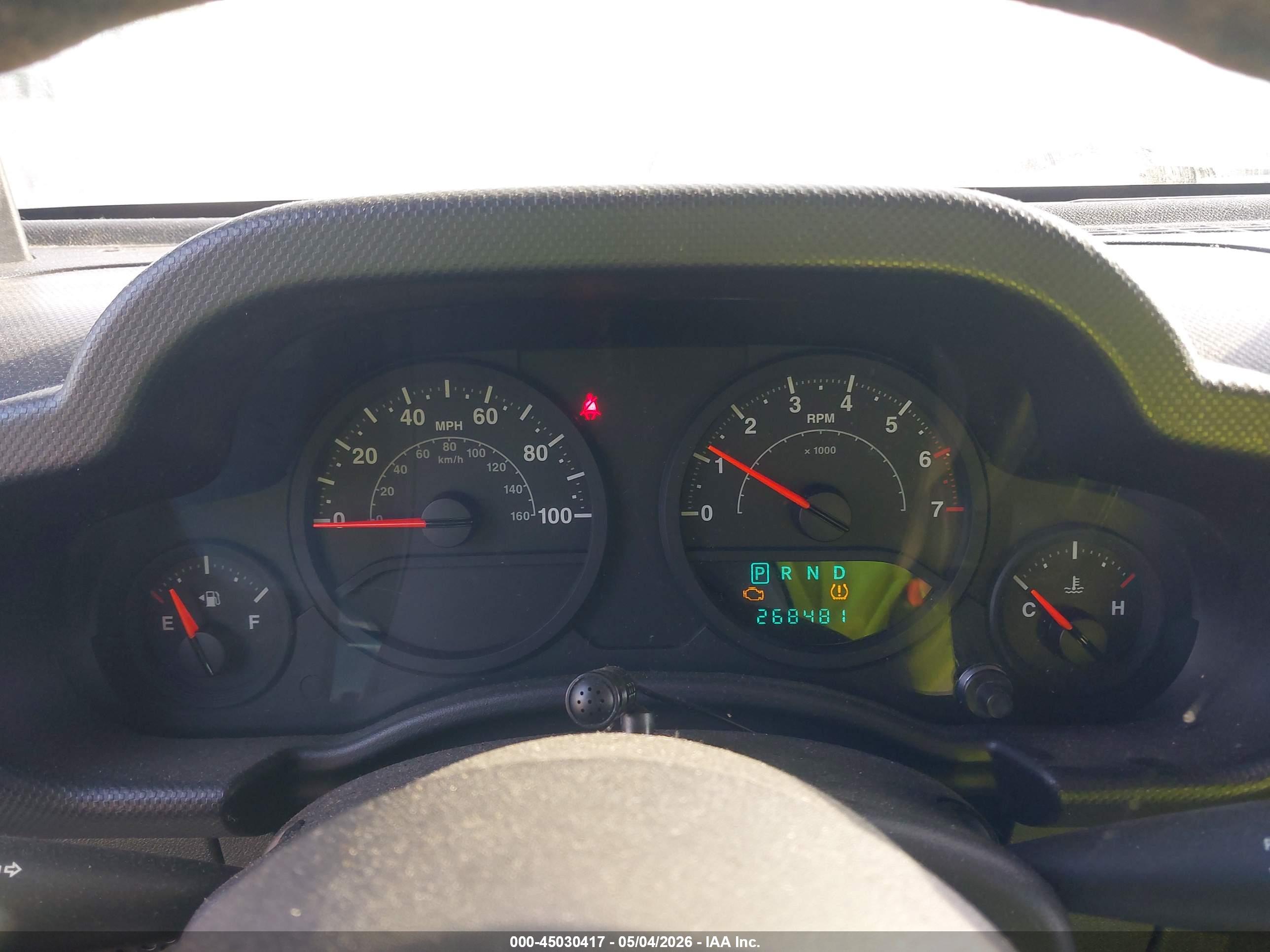 JEEP WRANGLER image 7
