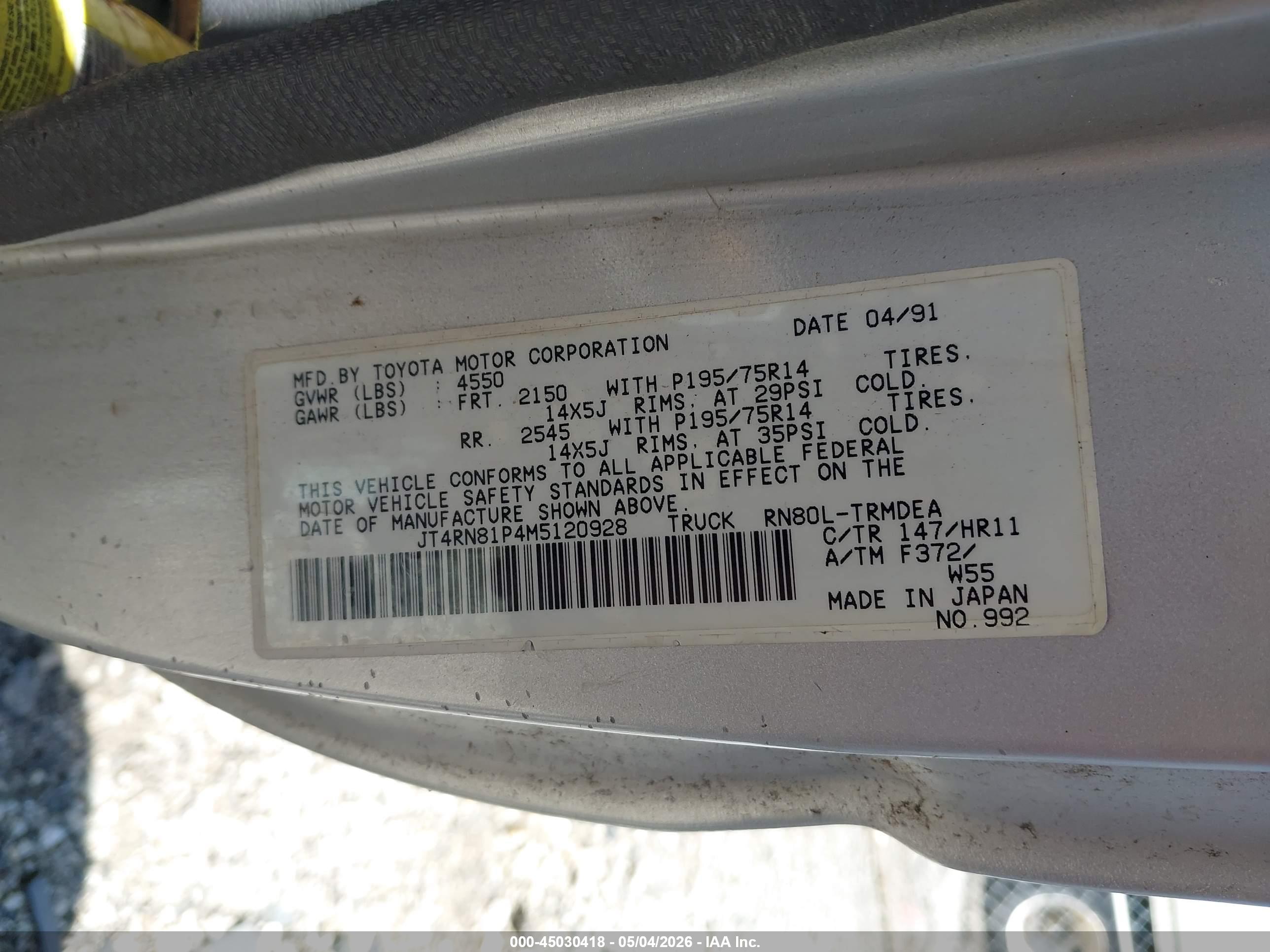 TOYOTA PICKUP image 9