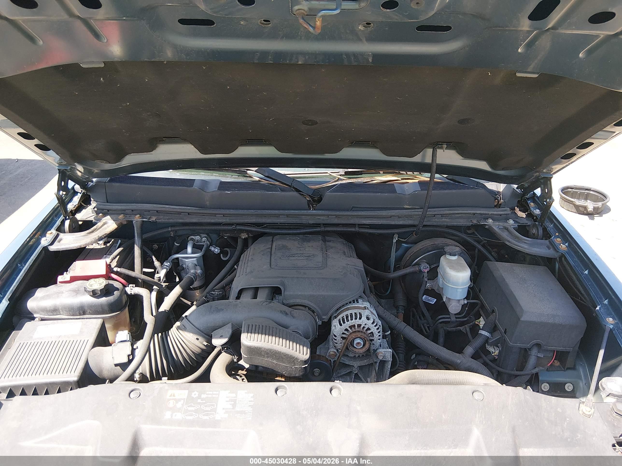 CHEVROLET SILVERADO image 10